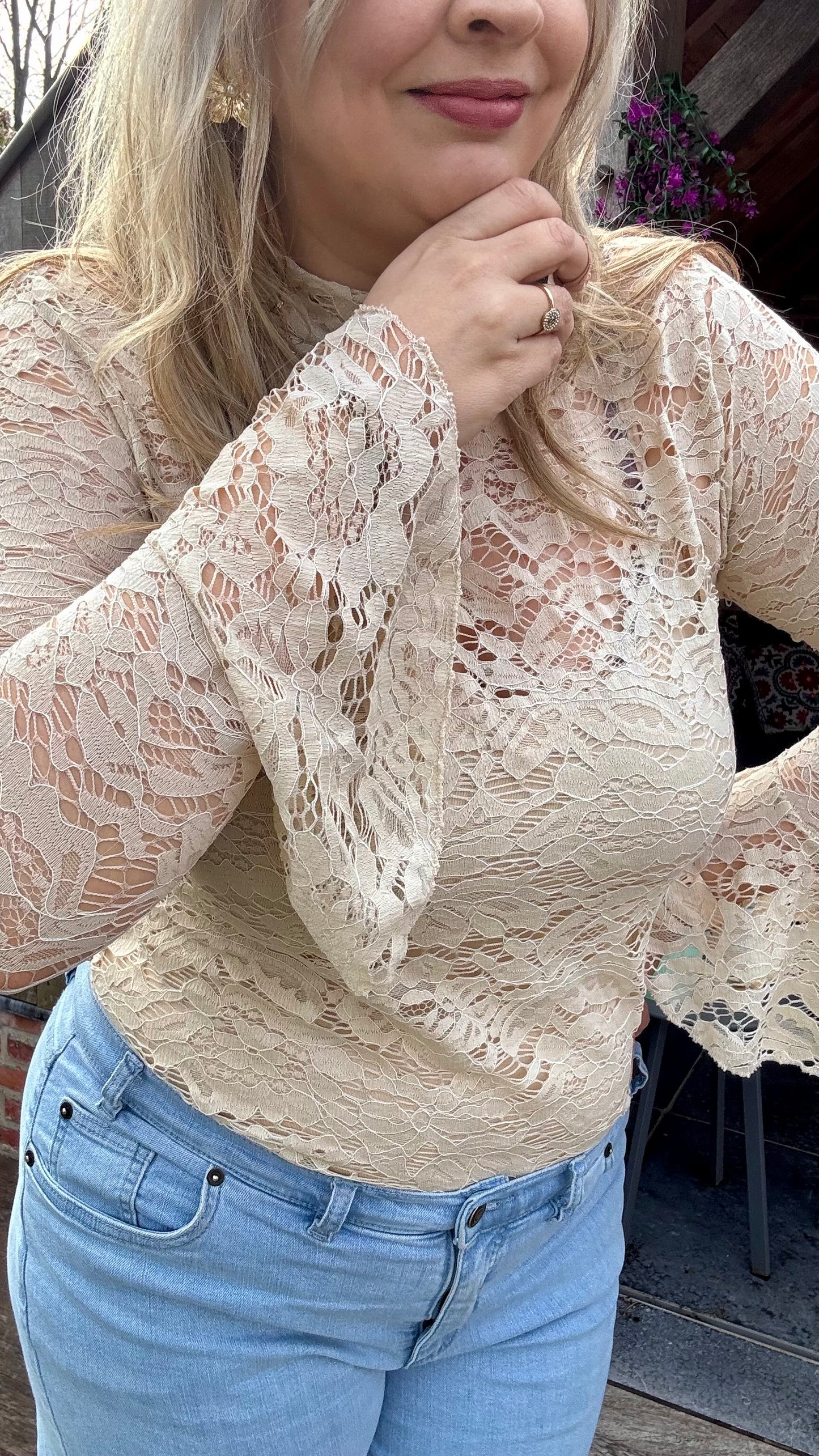 Lucy lace blouse