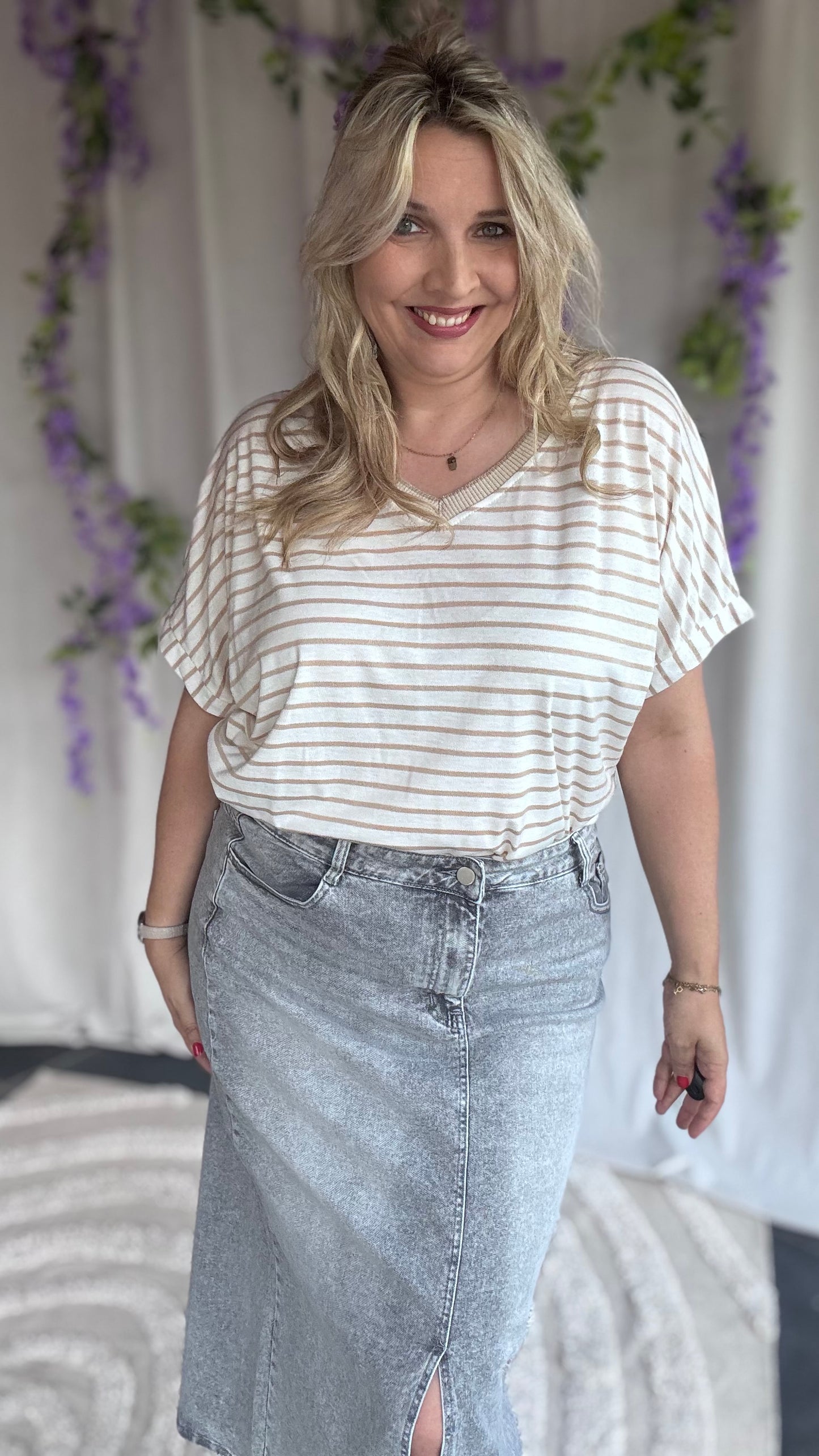 Beige breeze shirt