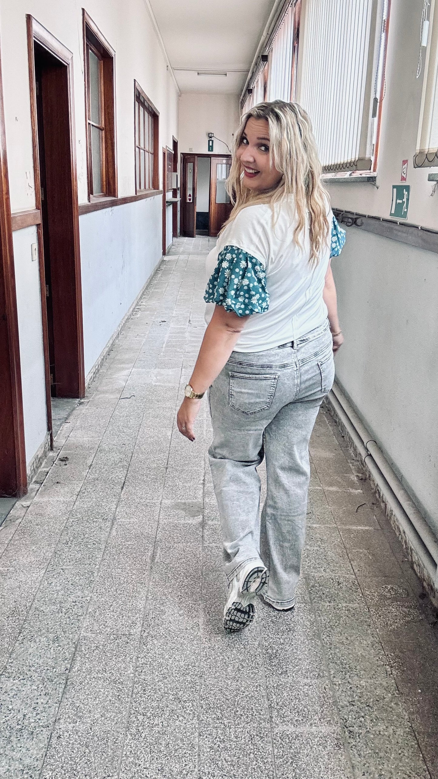Green Daisy shirt