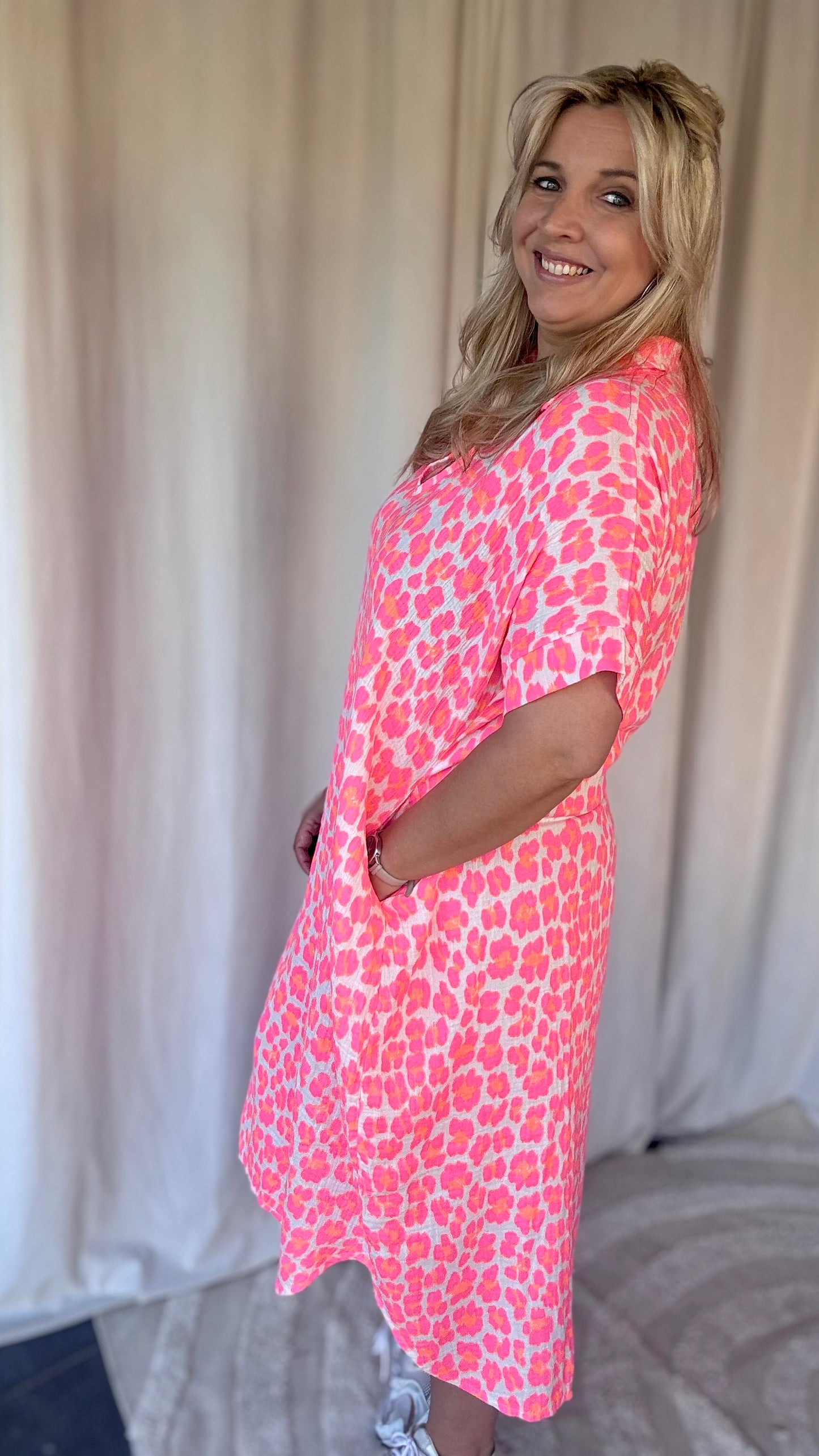 Neon jungle jurk roze