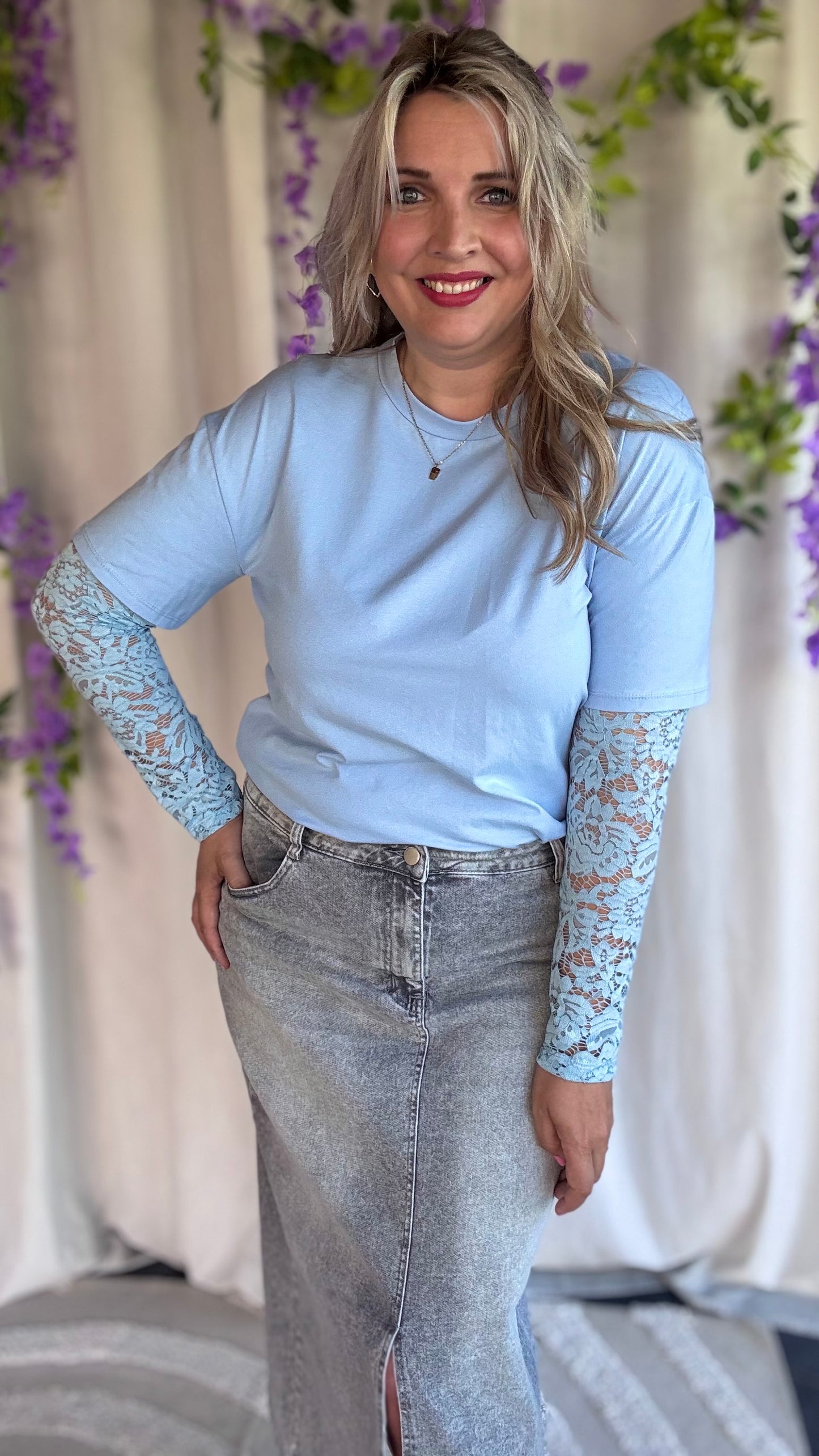 Lace love shirt babyblauw