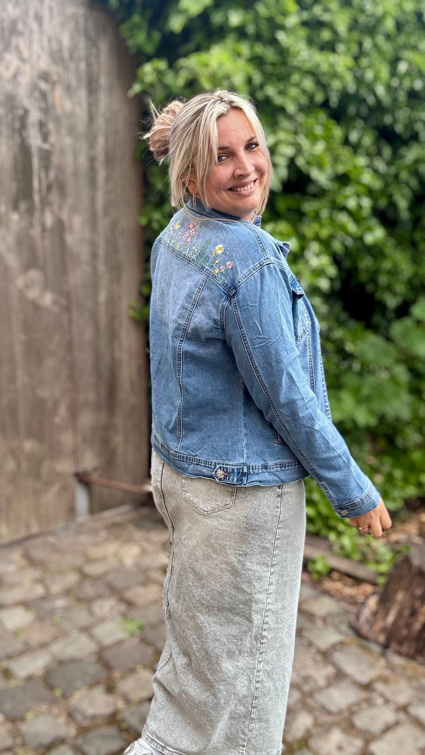 Floral jeansvest