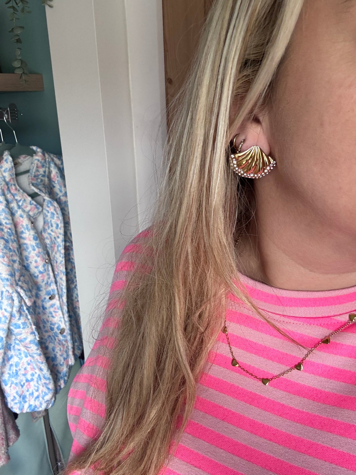 Shell shimmer oorbellen