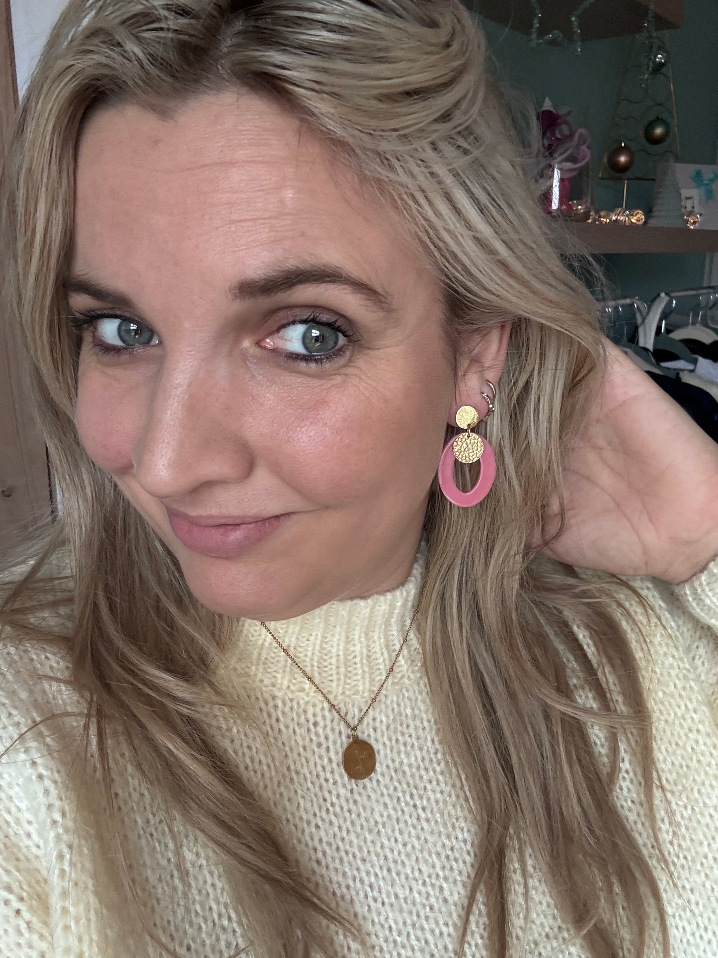 Spring loop oorbellen