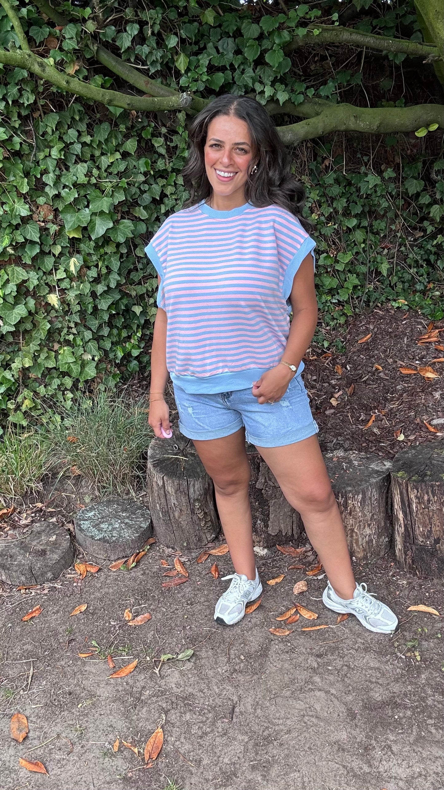 Ripped jeansshort