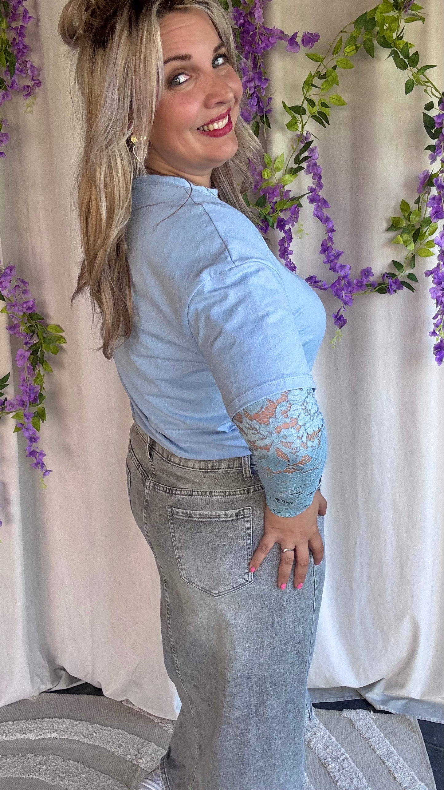 Lace love shirt babyblauw