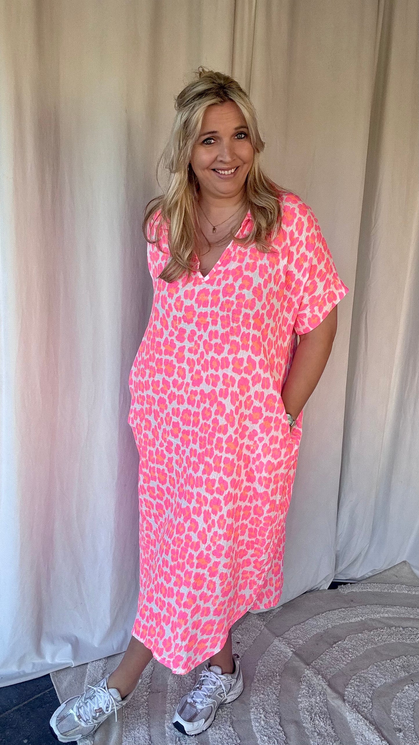 Neon jungle jurk roze