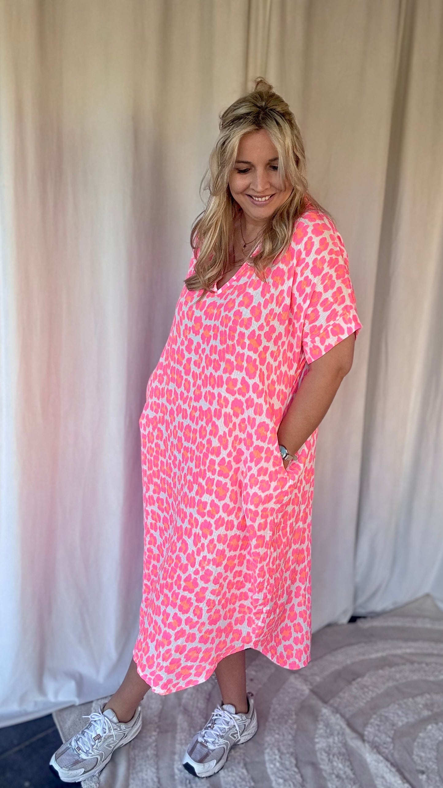 Neon jungle jurk roze