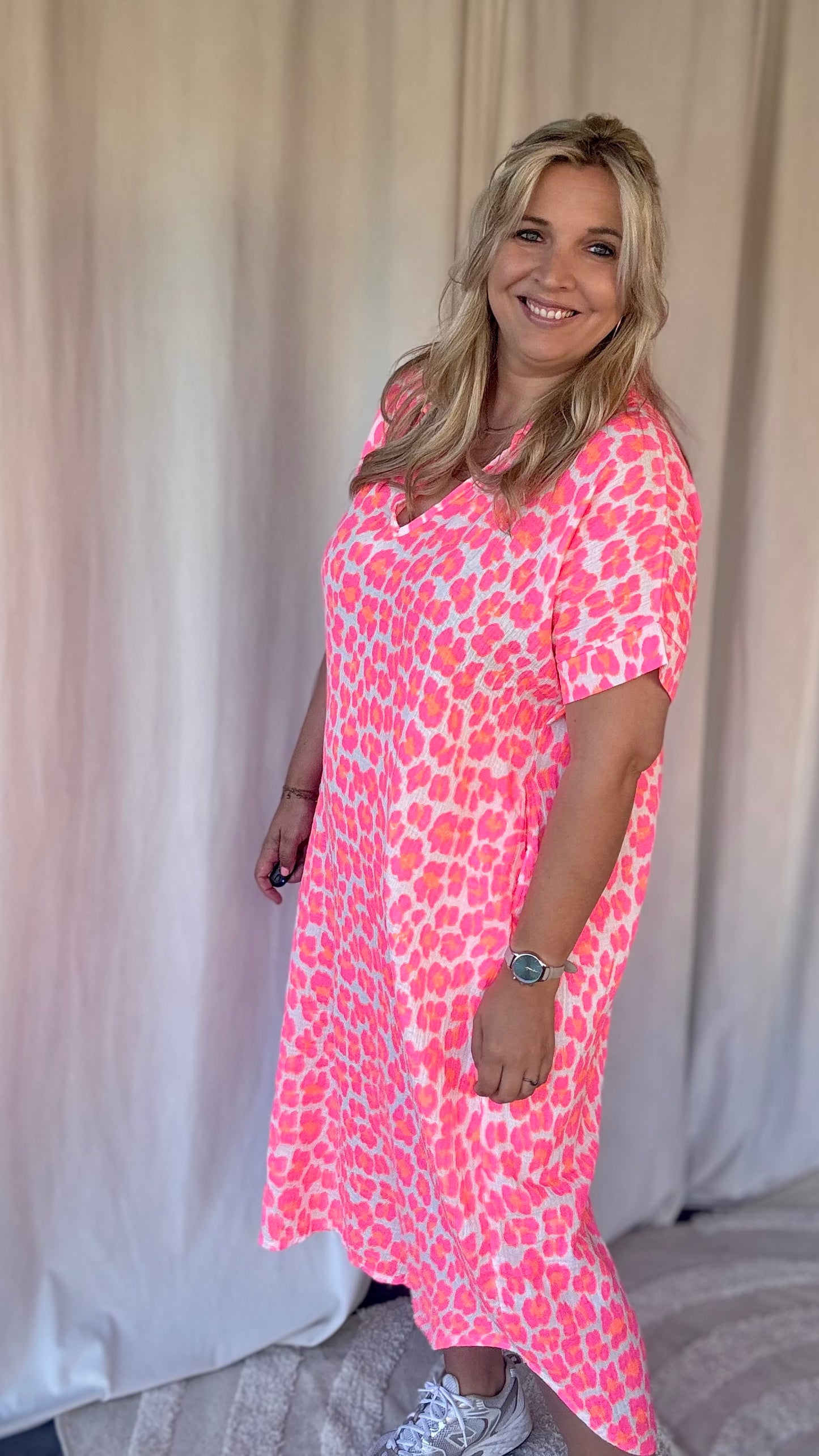 Neon jungle jurk roze