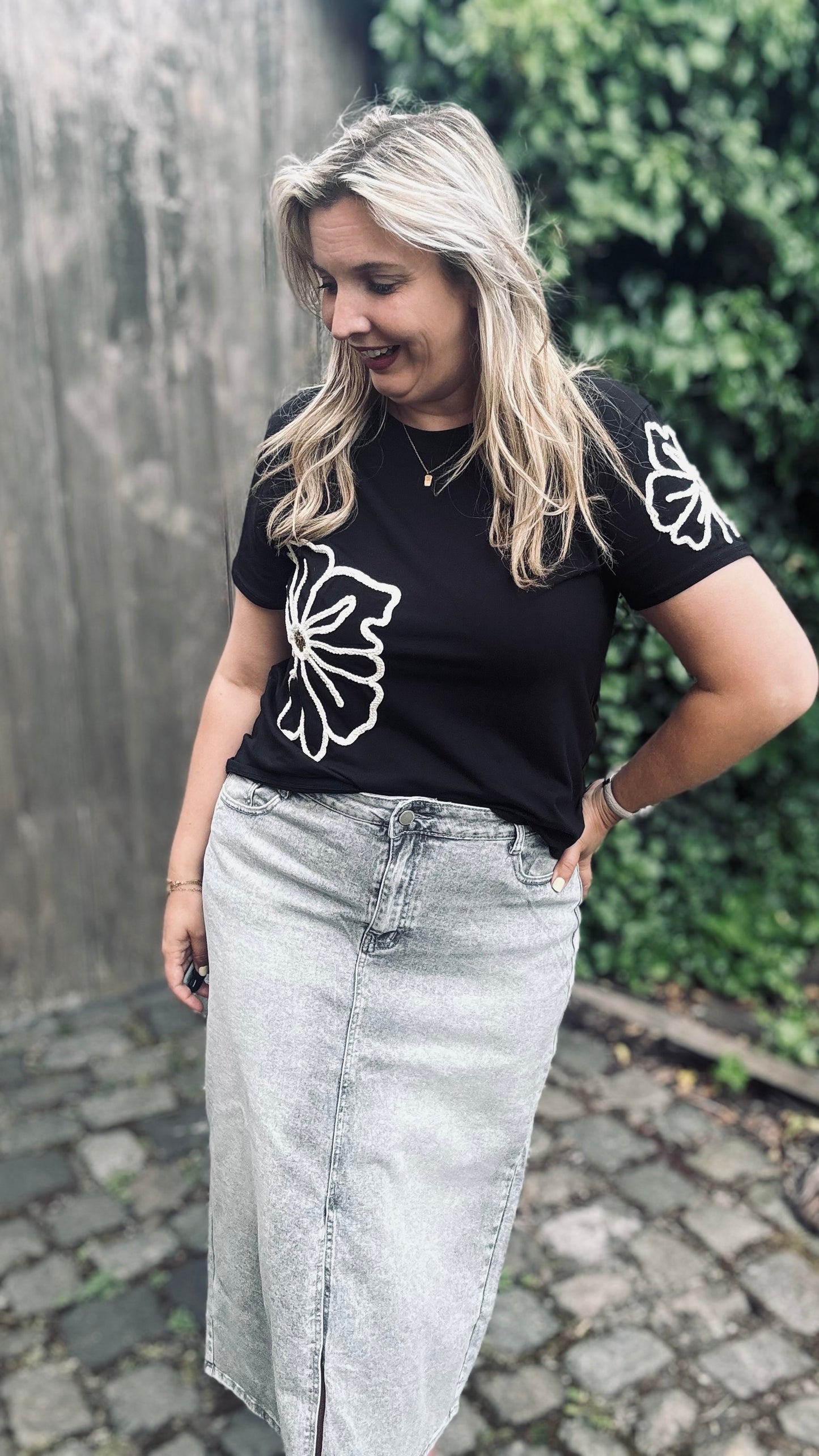 Flora T-shirt