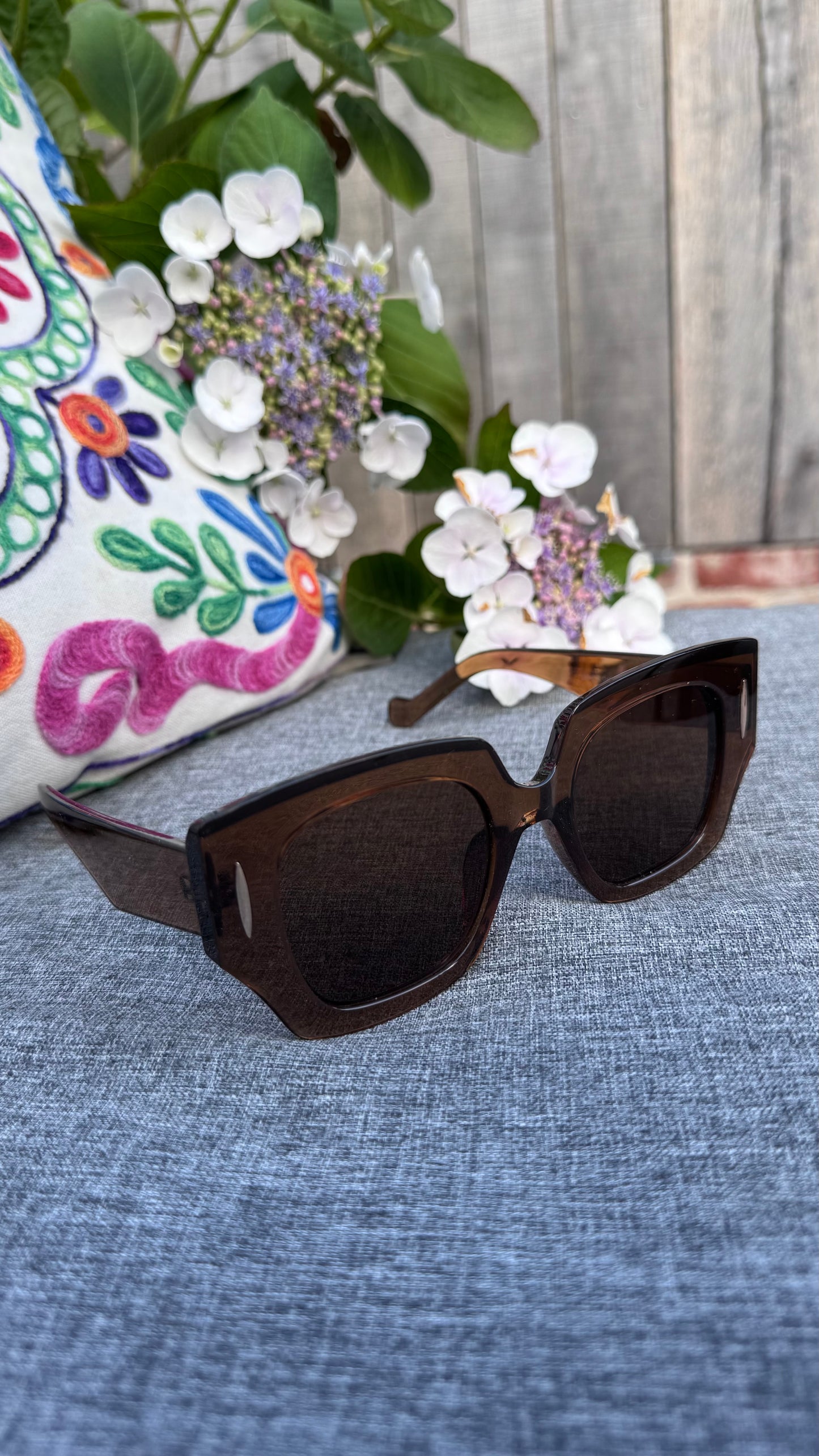 Minted vision zonnebril