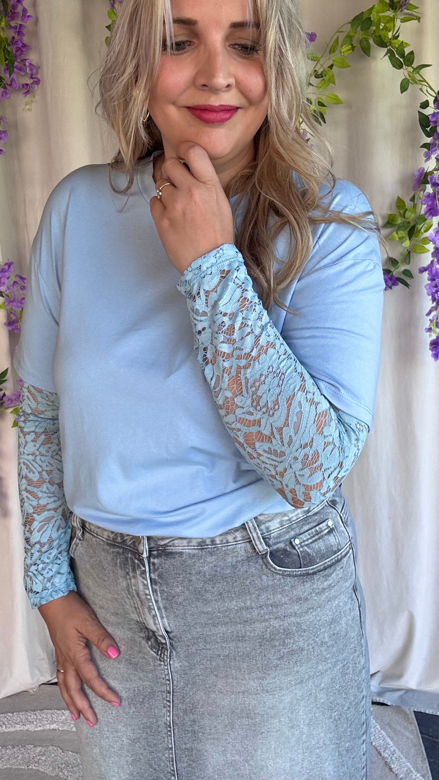 Lace love shirt babyblauw