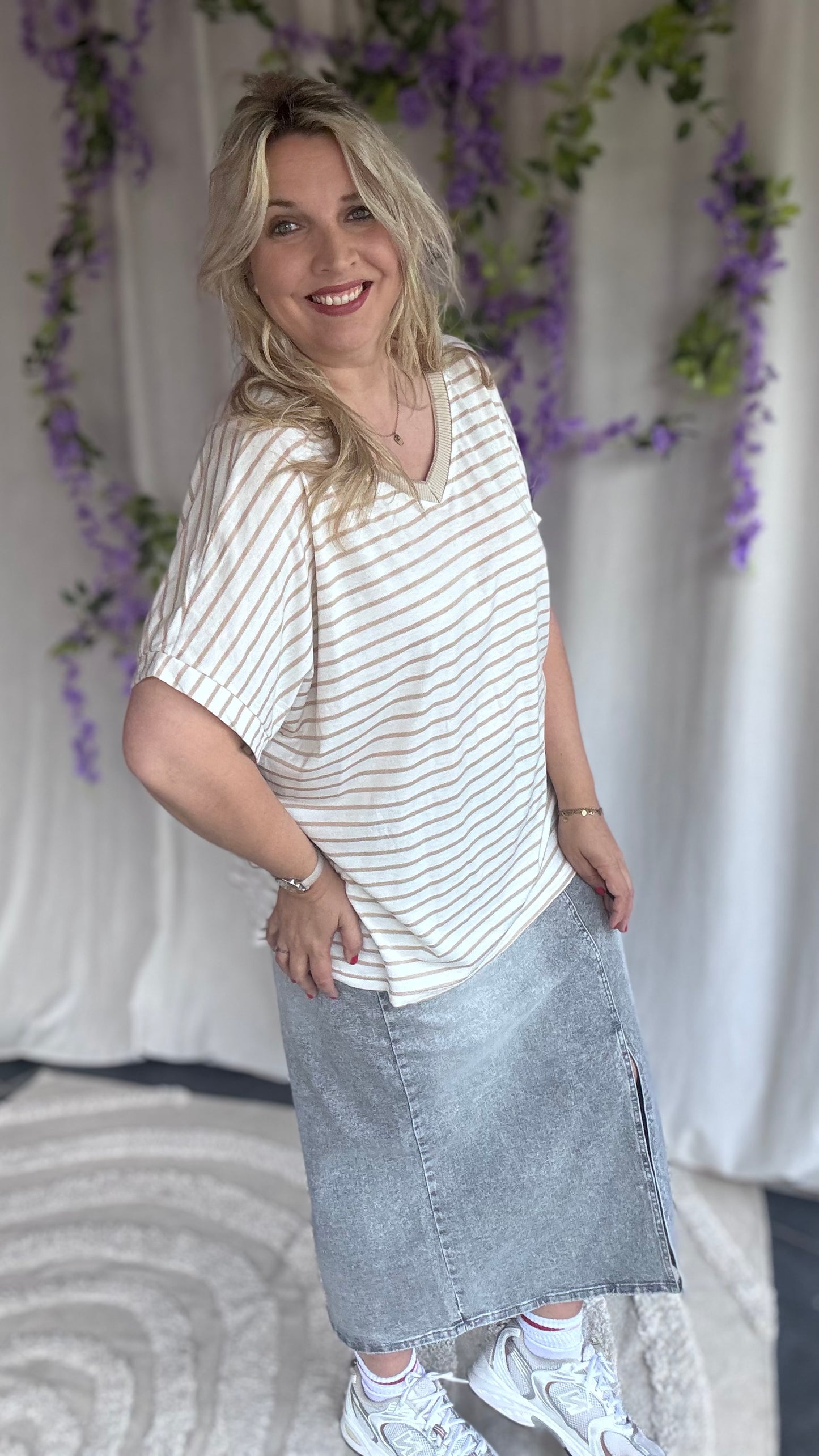 Beige breeze shirt
