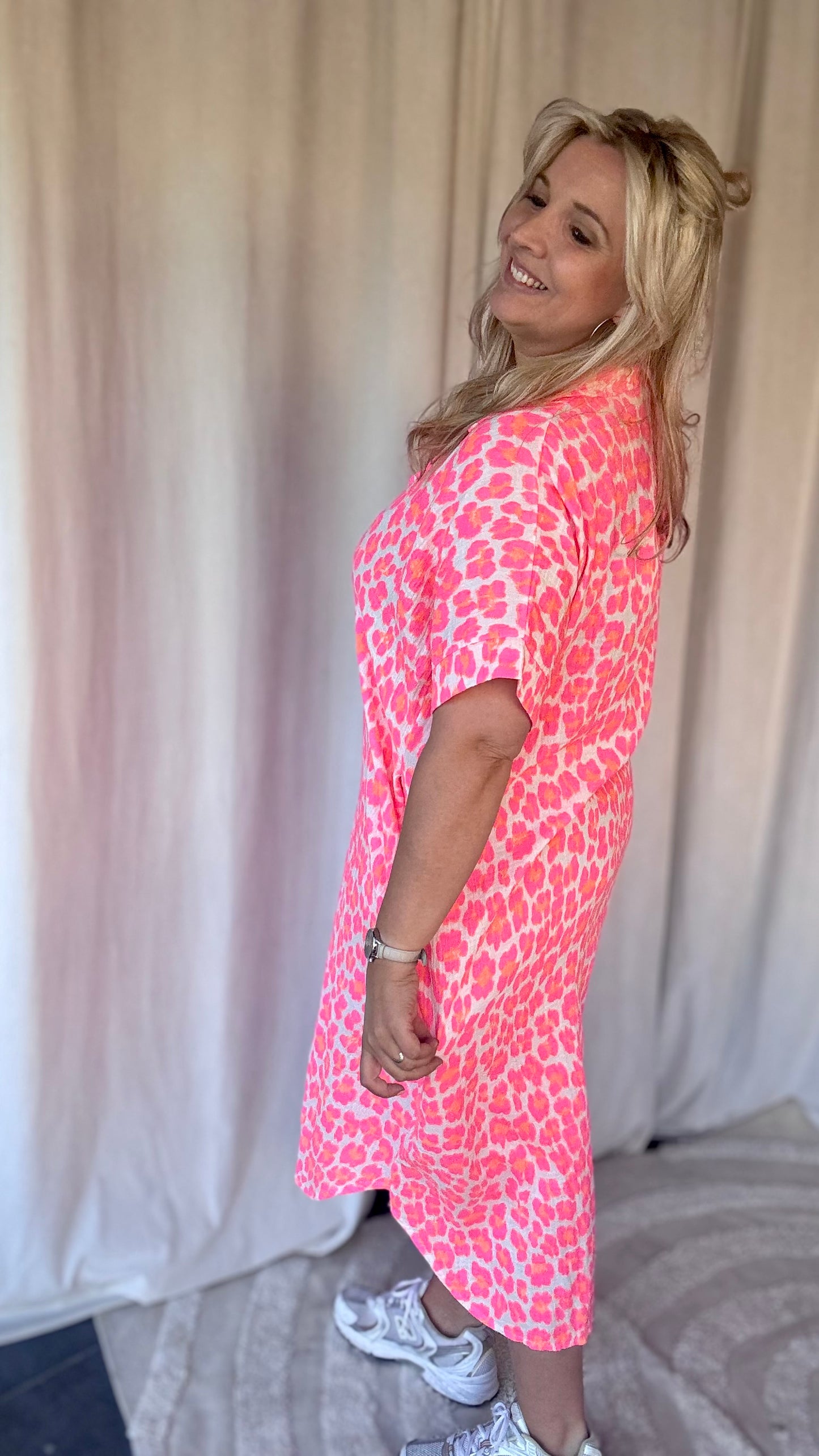 Neon jungle jurk roze