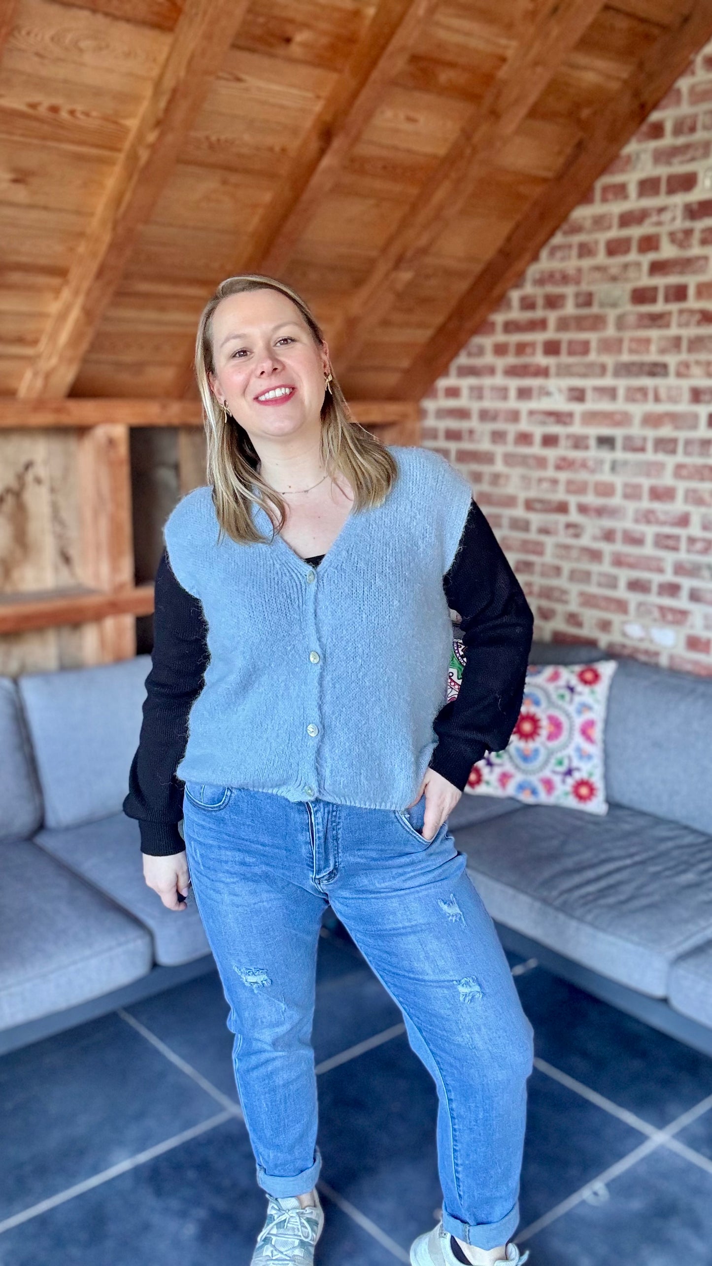 Emily knitwear gilet lichtblauw