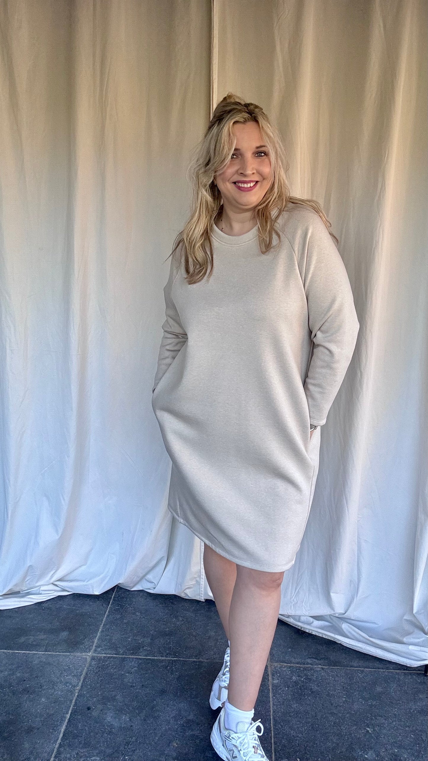 Lilou sweaterjurk beige