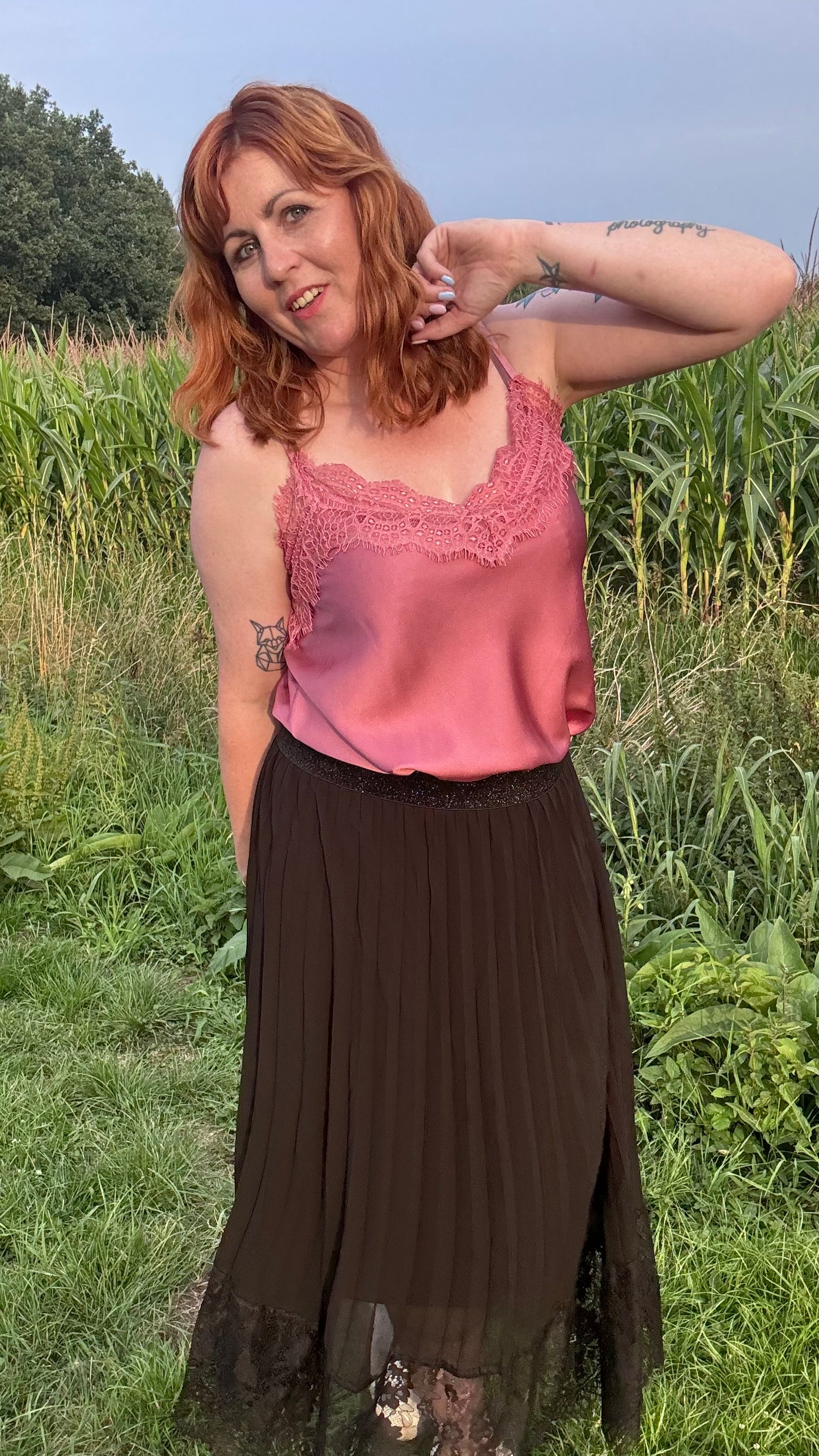 Elegant Edge Top - plum