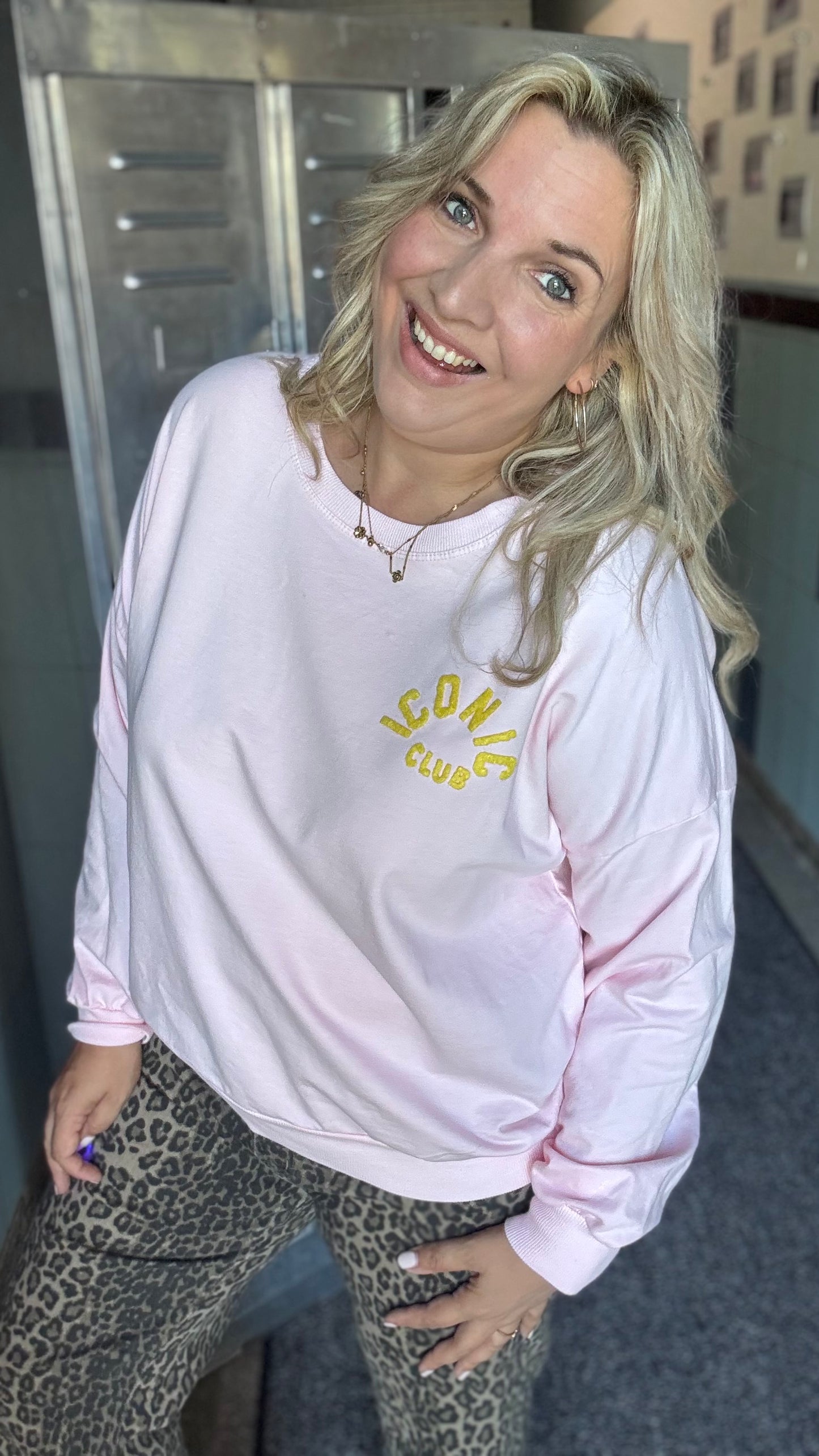 Iconic sweater curve - Lichtroze
