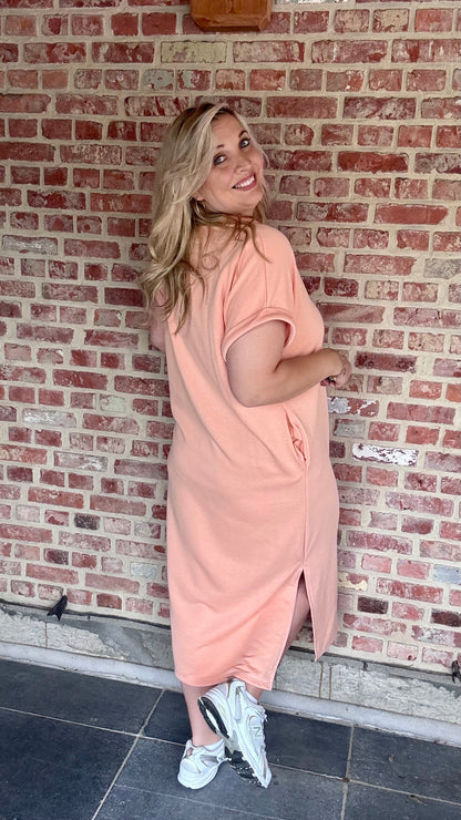 Nona sweaterjurk peach