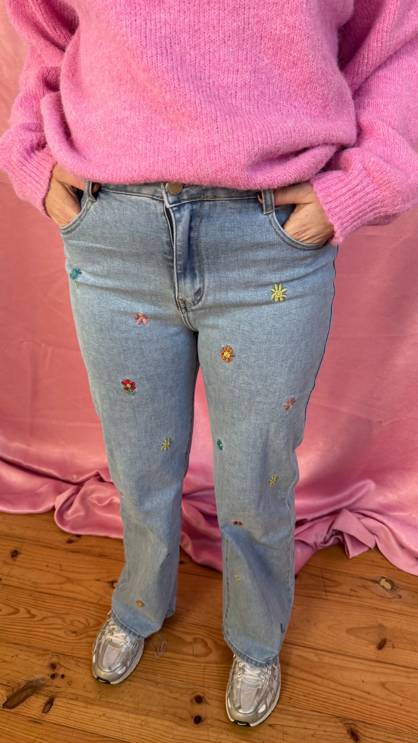 Flower jeans