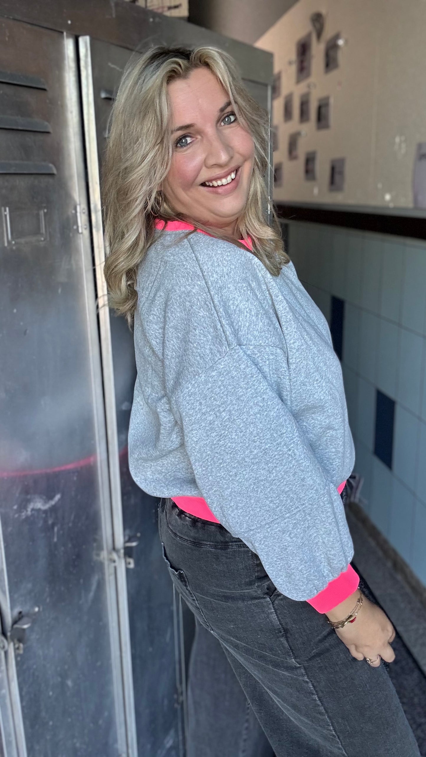 Leyla sweater - Grijs/neonpink