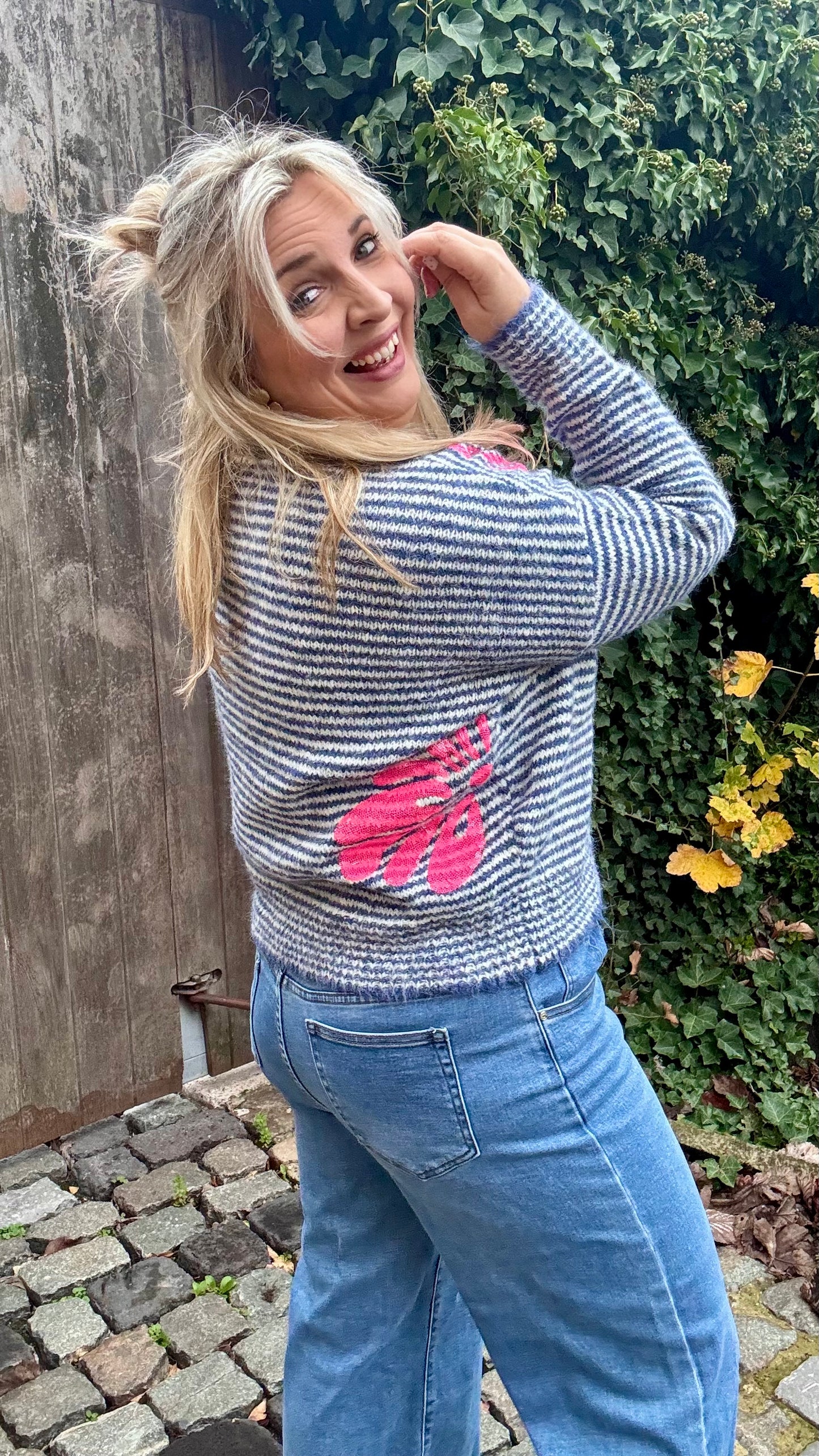 Striped Sweater fluo pink