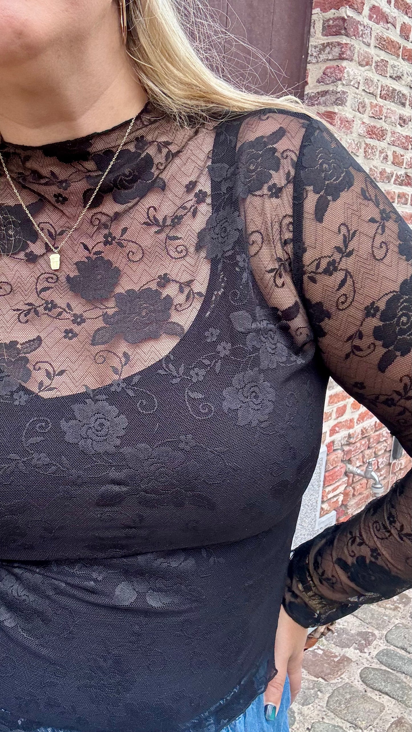 Black flower mesh top