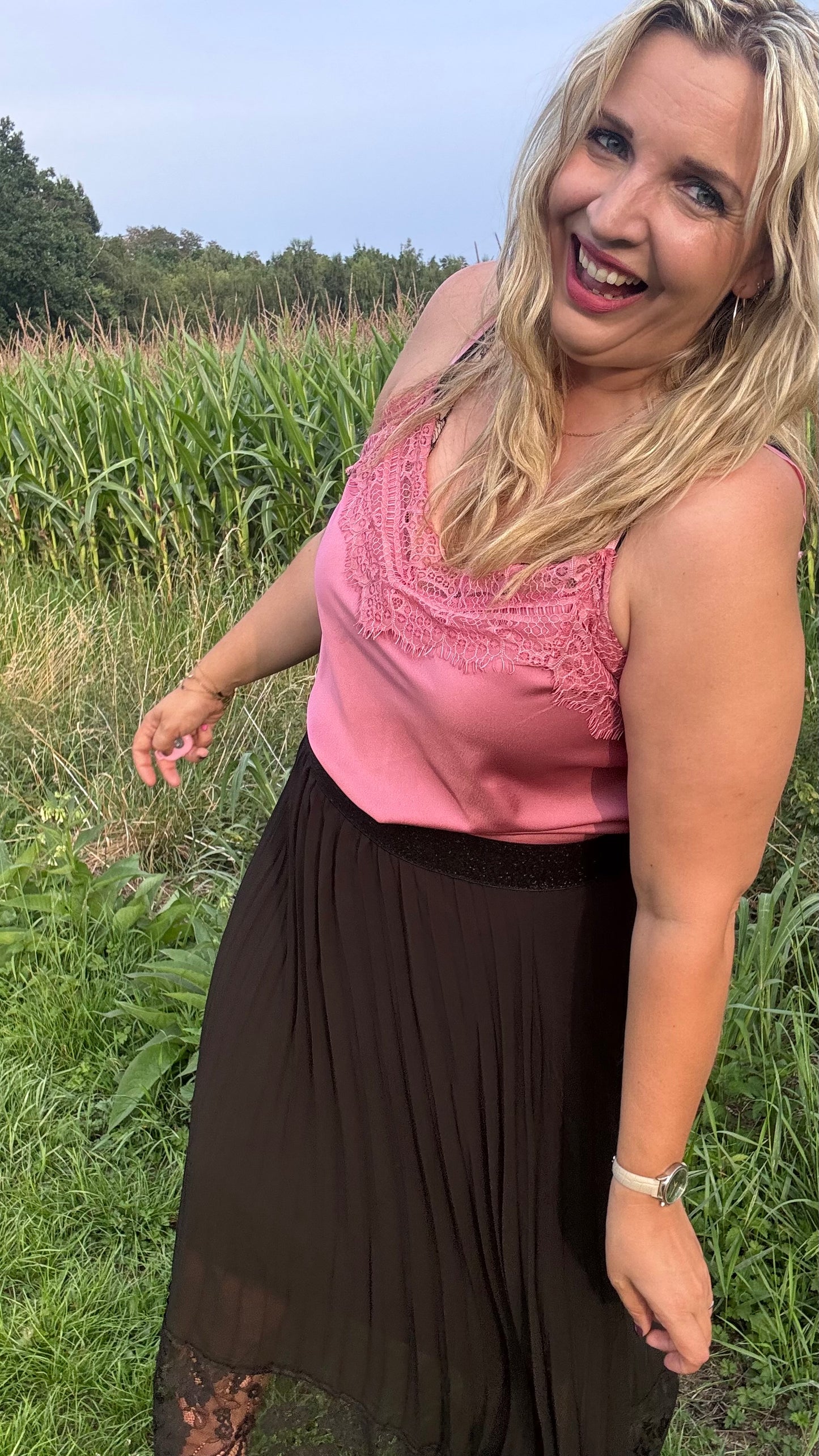 Elegant Edge Top - plum