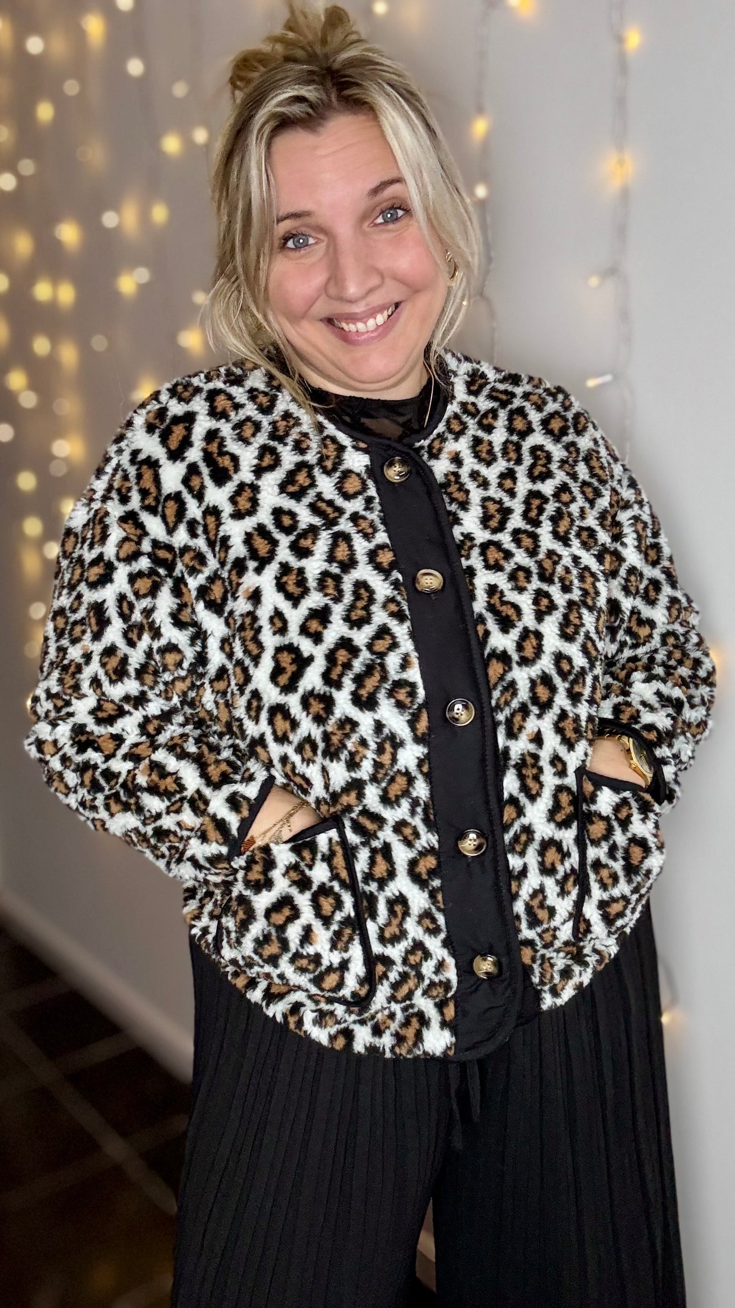 Camilla leopard vest