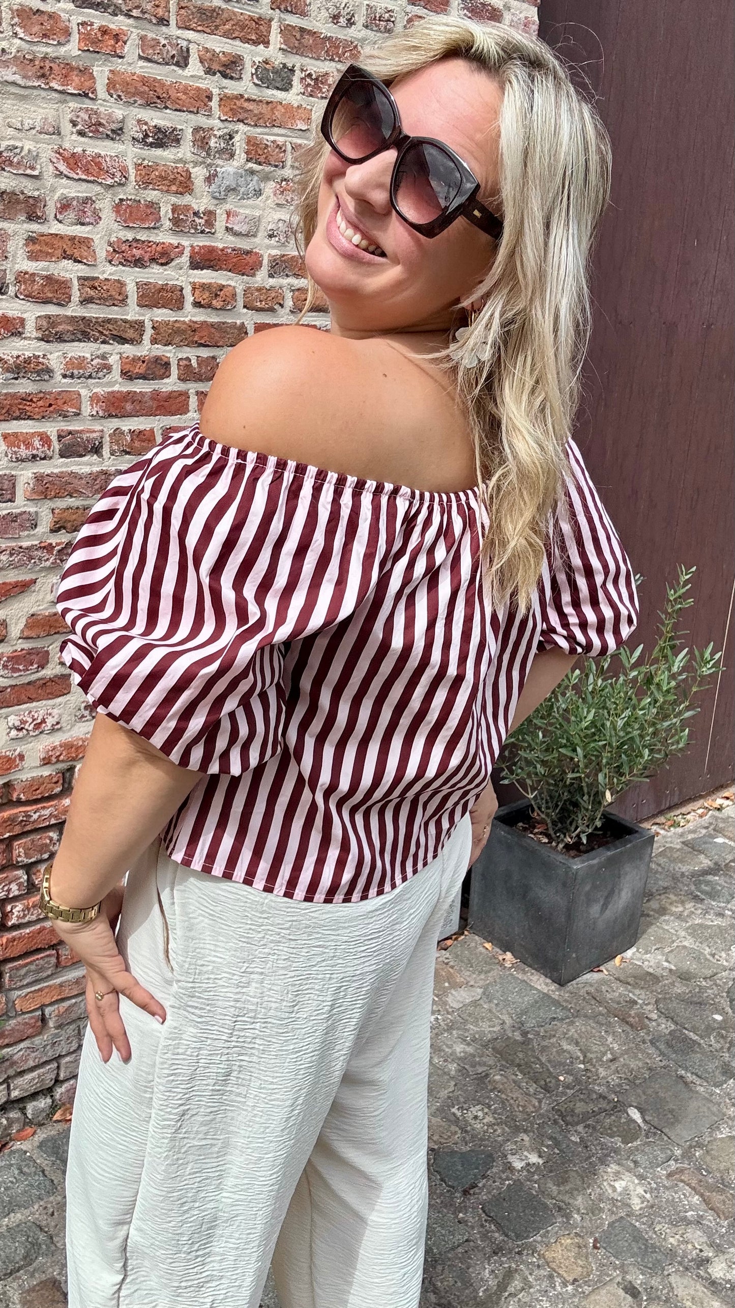 Off shoulder stripes blouse