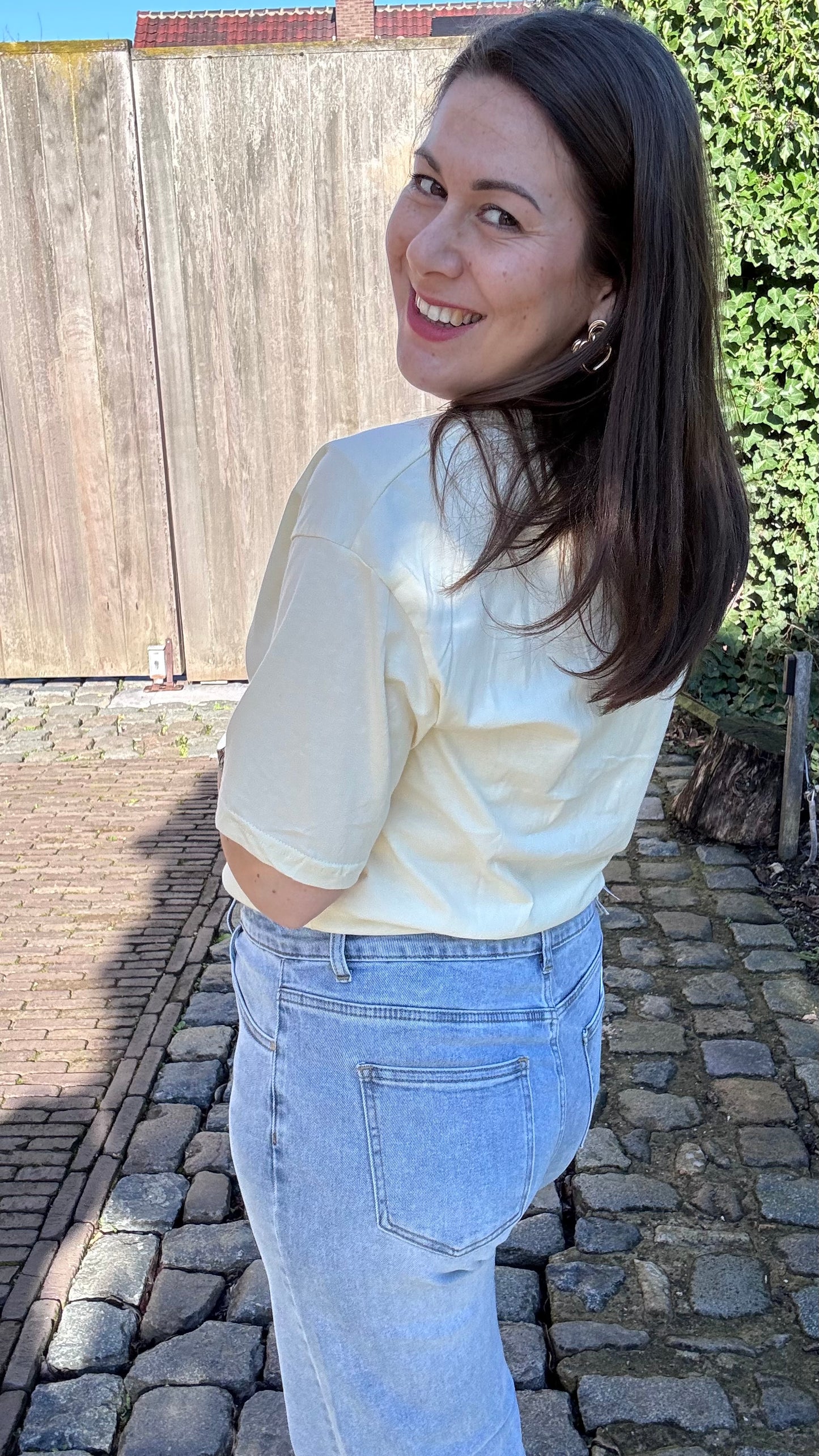 Ciao bella shirt - Butter yellow