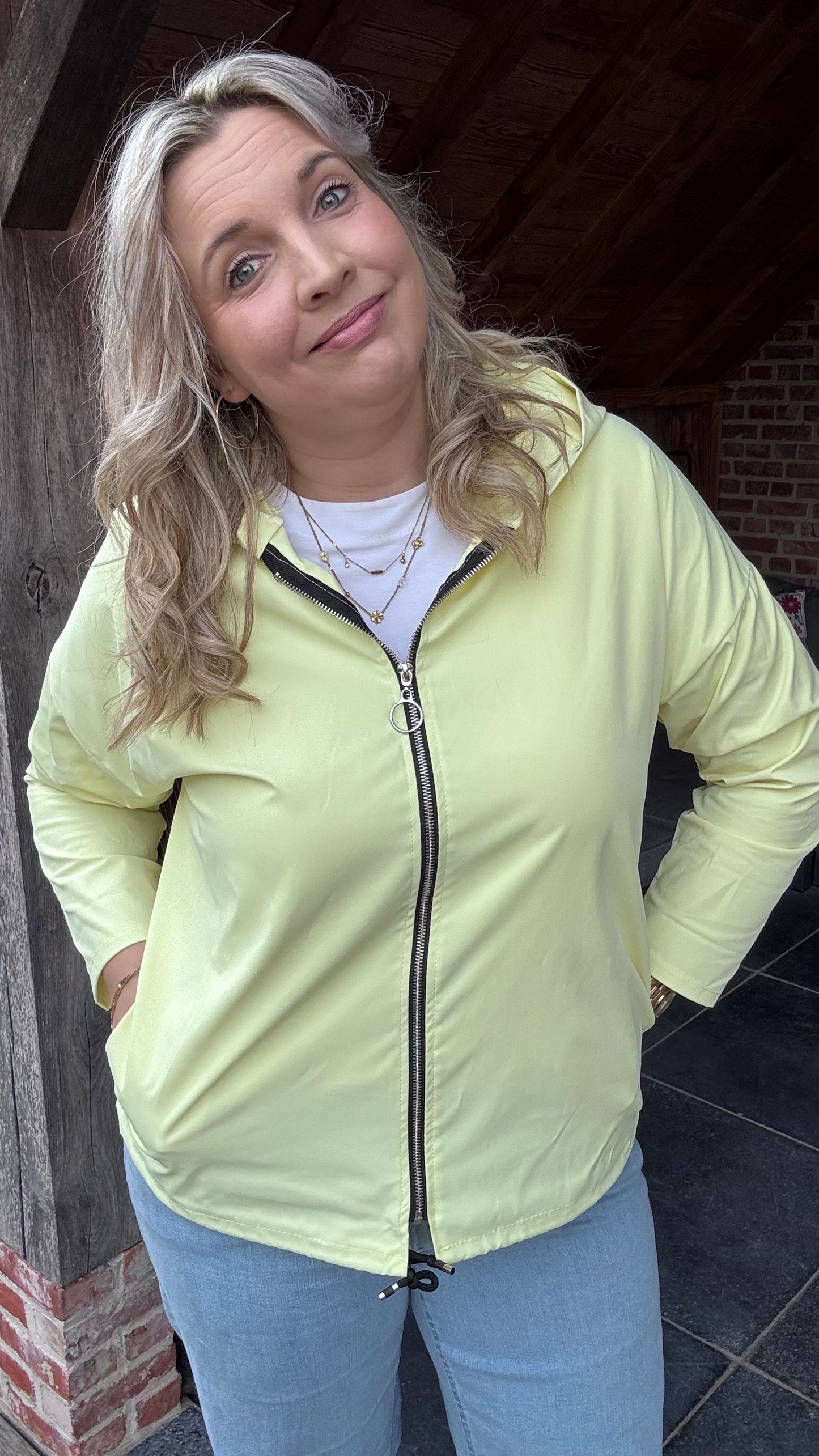 Kim jas - Geel