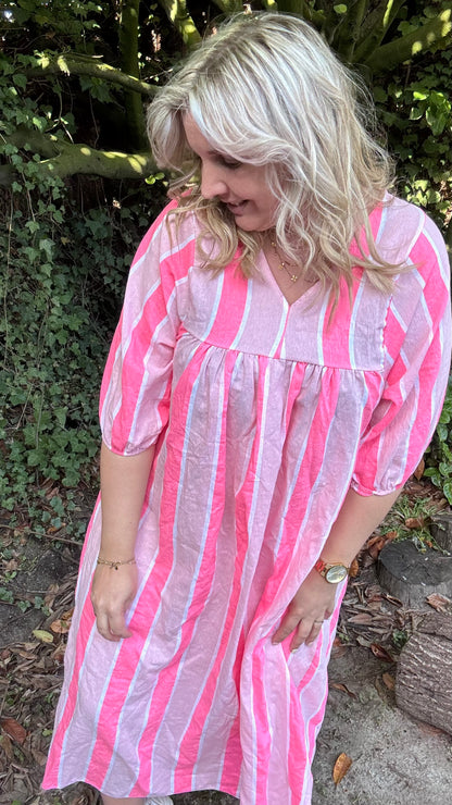 Neon stripes dress - fuchsia