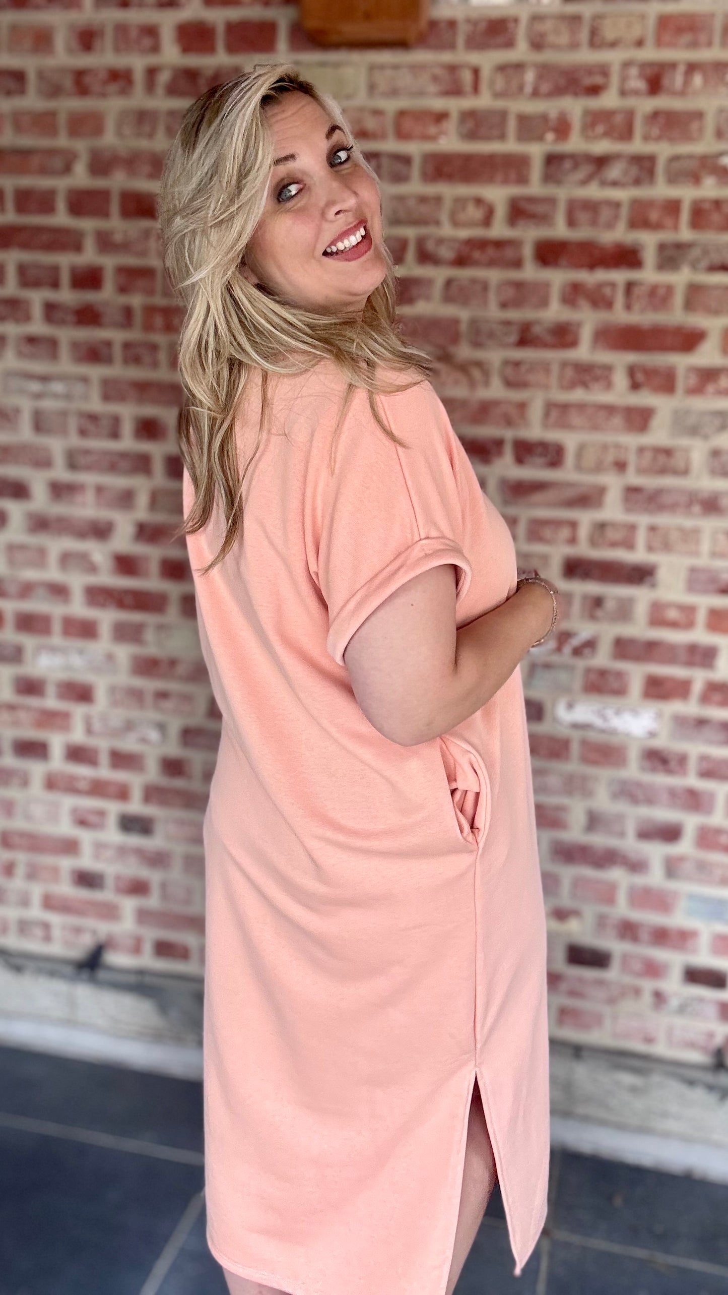 Nona sweaterjurk peach