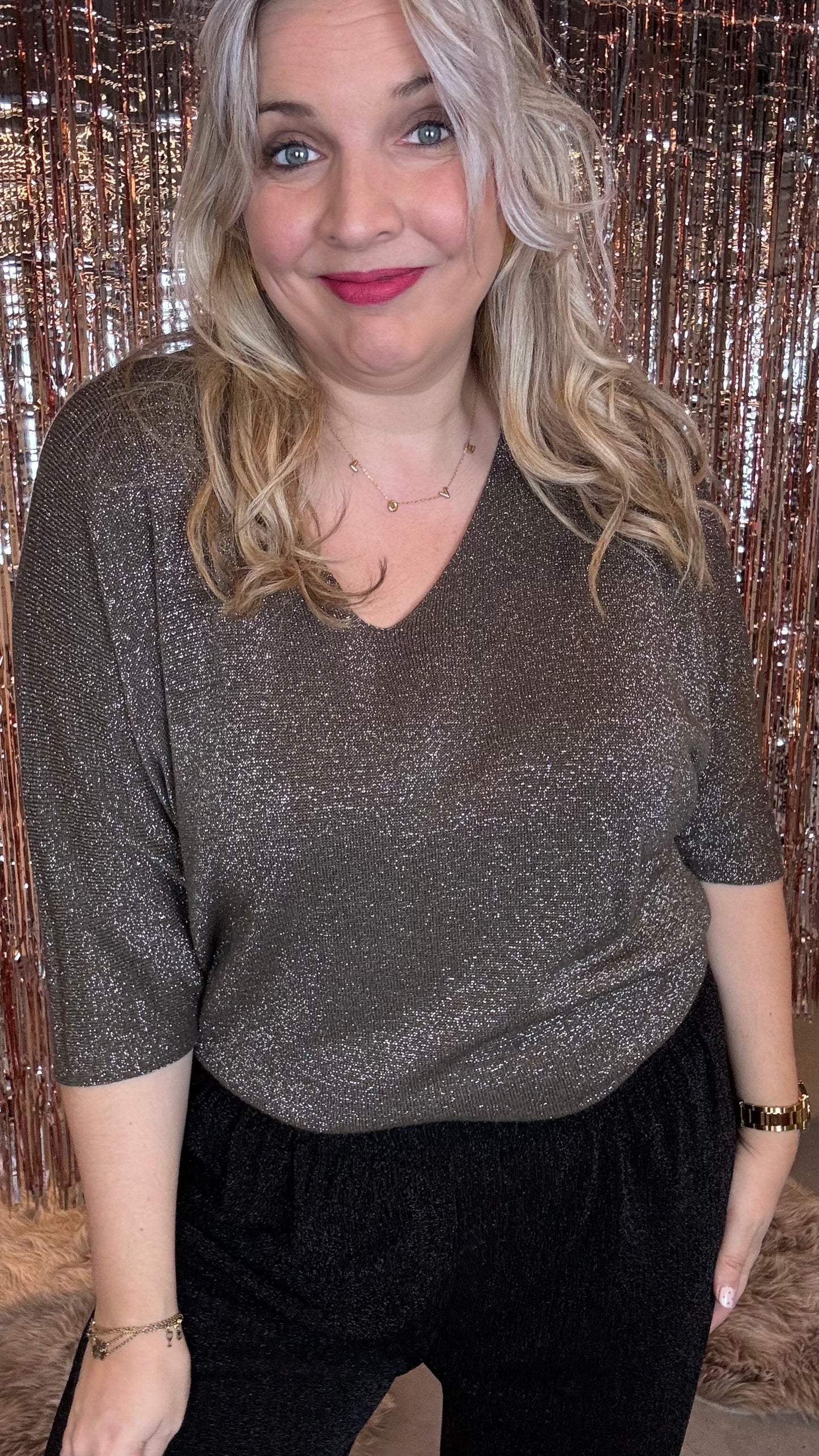Sparkle V-neck trui - Bruin