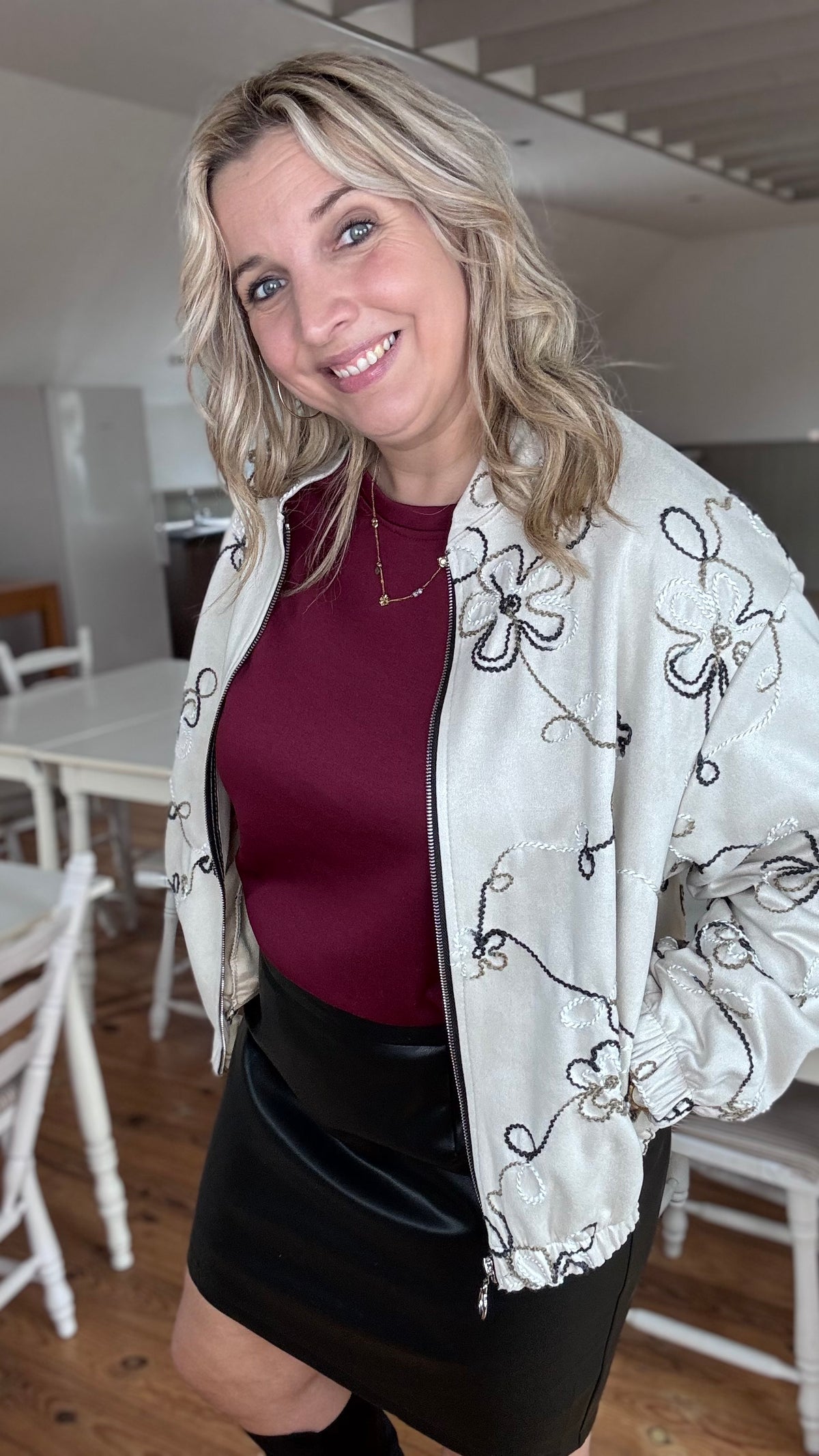 Swirl suède bomber  - Beige