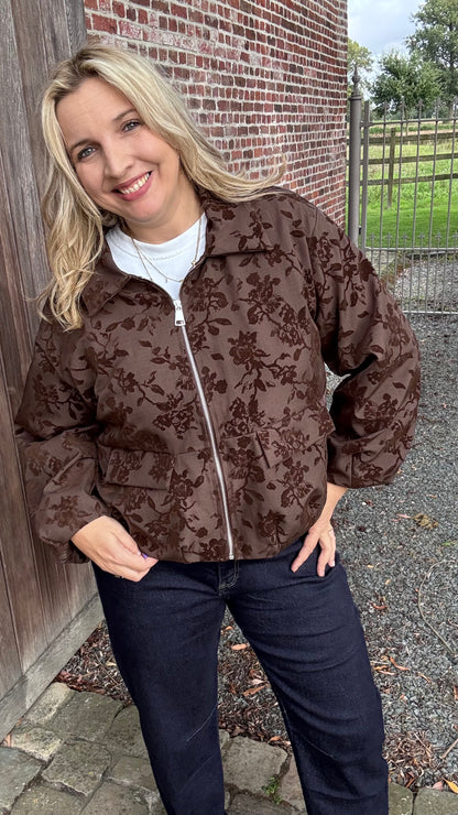 Royal rebel bomber - Choco