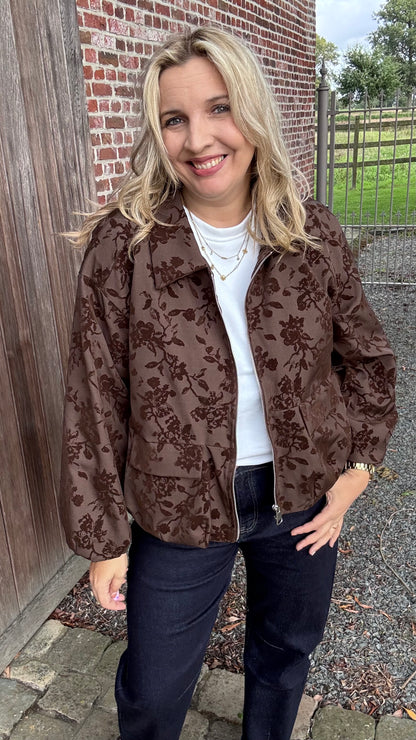 Royal rebel bomber - Choco