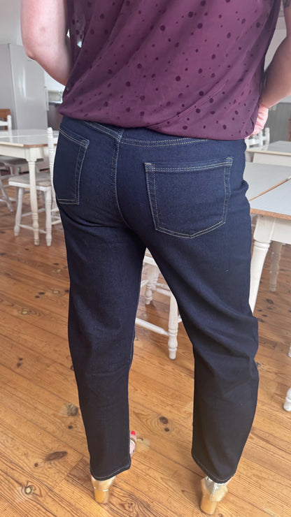 Dark blue barrel jeans