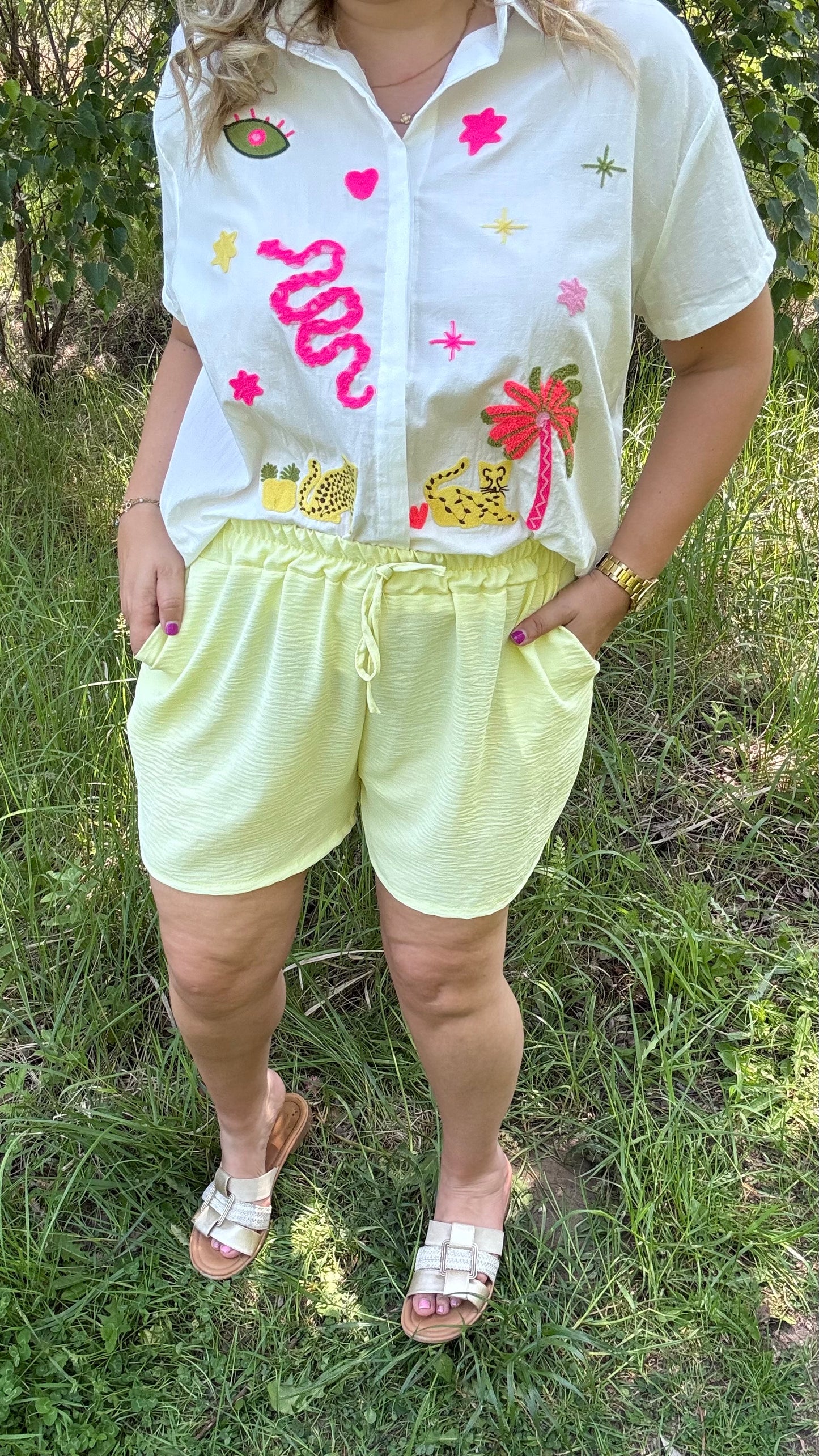 Irea short - geel