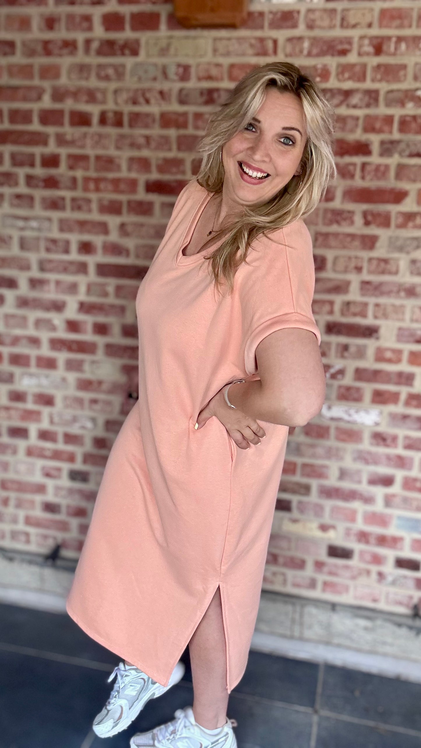 Nona sweaterjurk peach