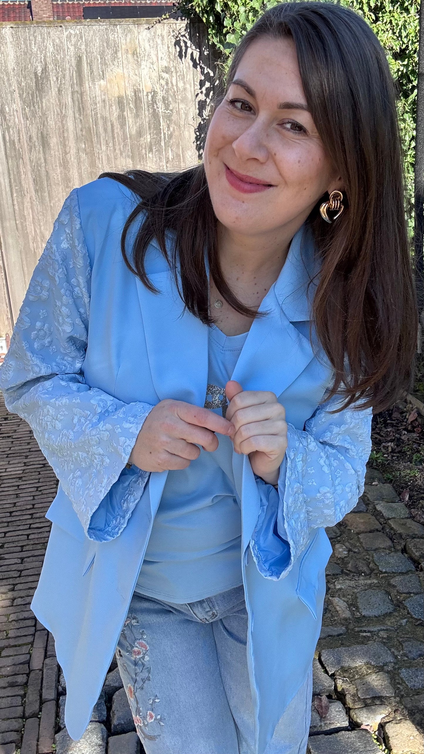 Blue flowers blazer