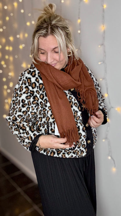 Camilla leopard vest