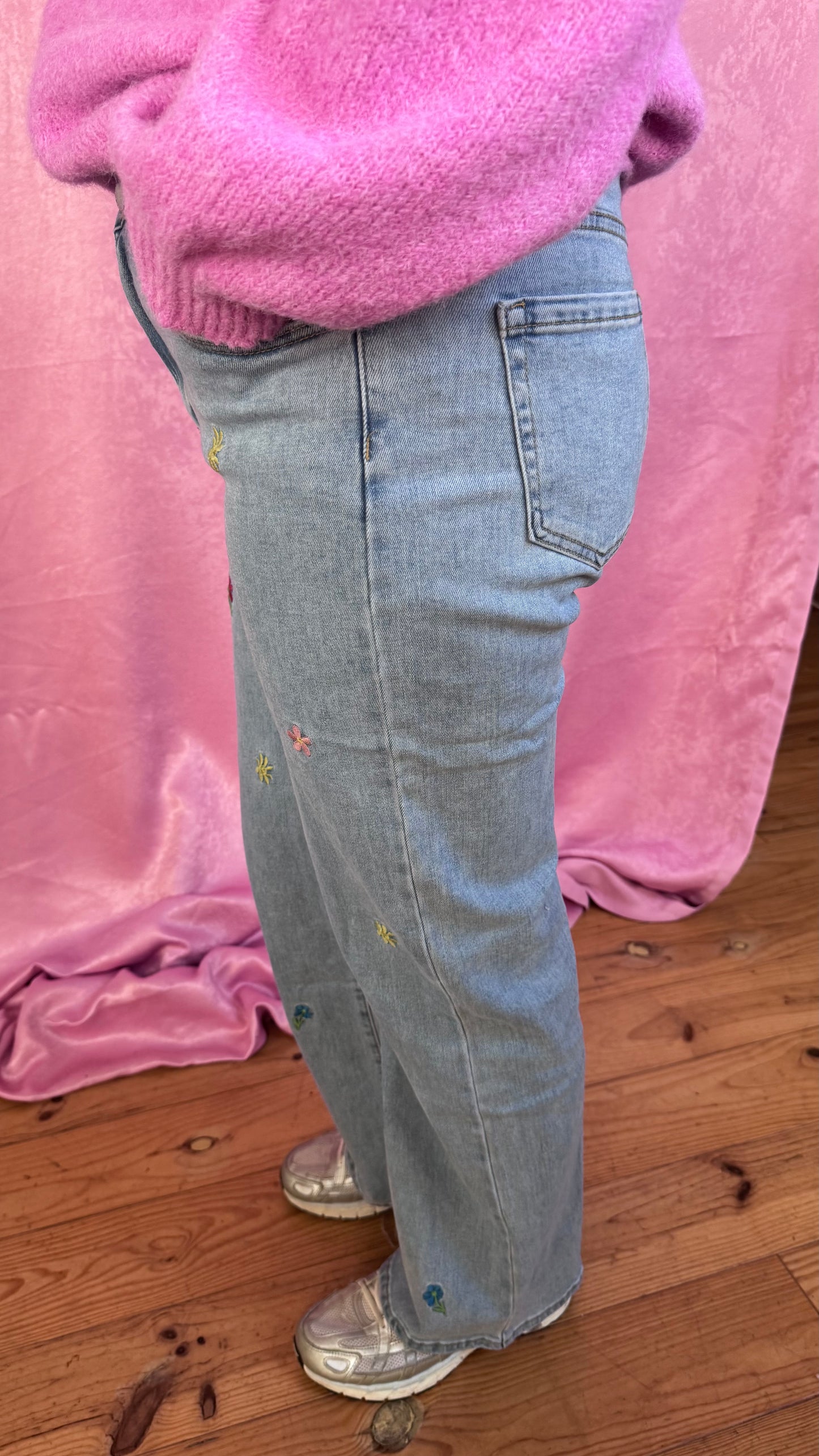 Flower jeans