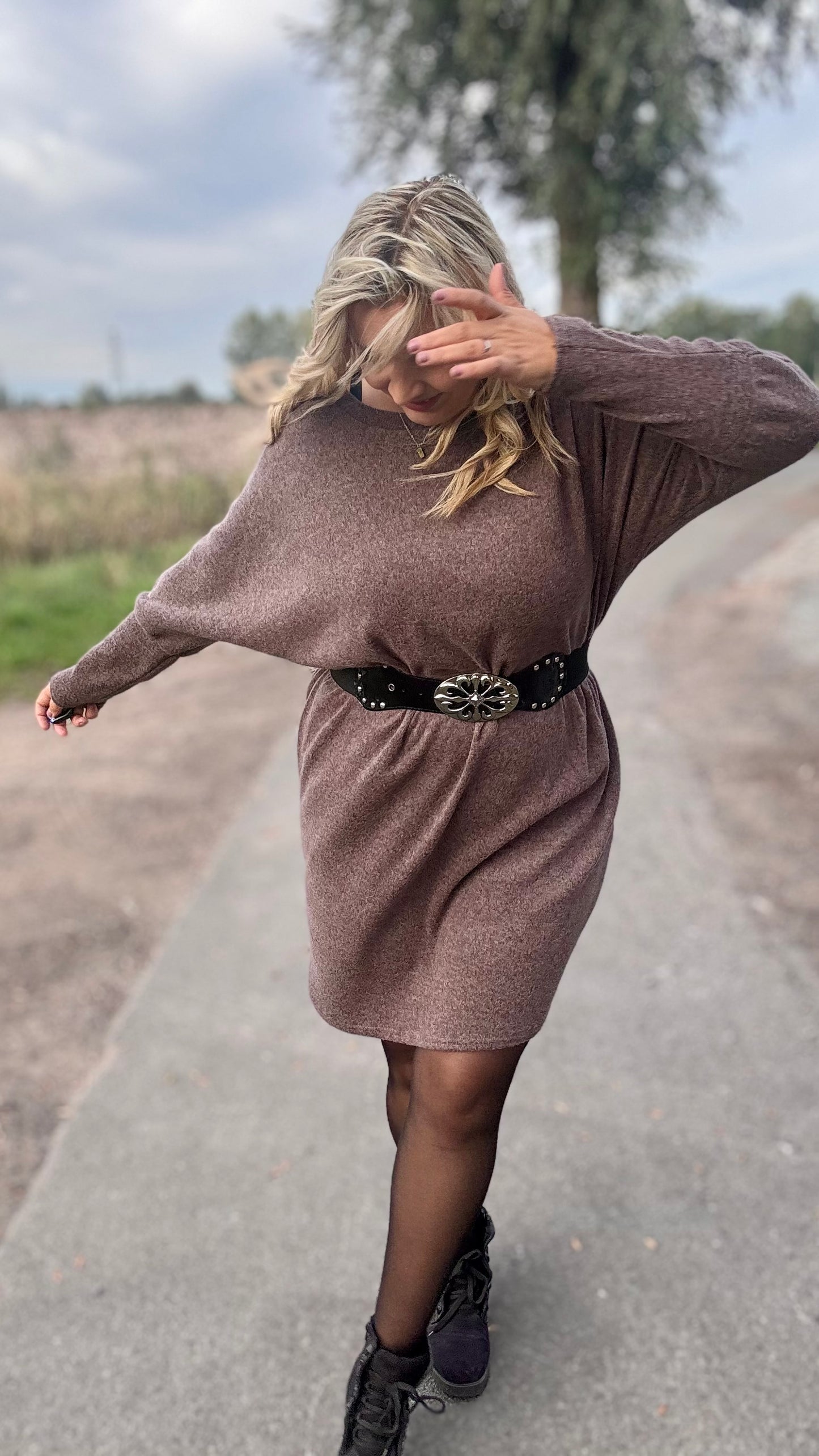 Lounge luxe jurk - Bruin