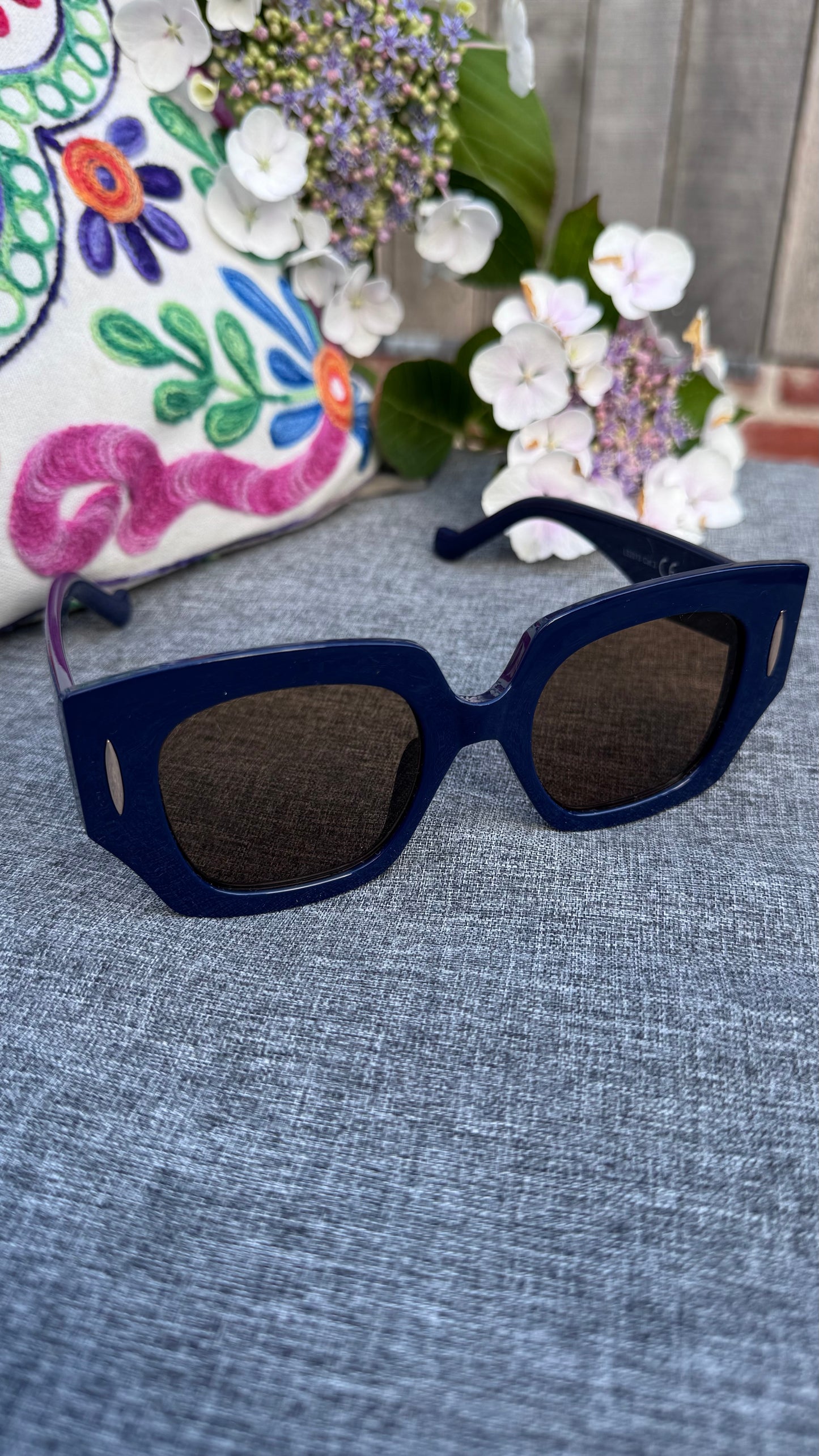 Minted vision zonnebril
