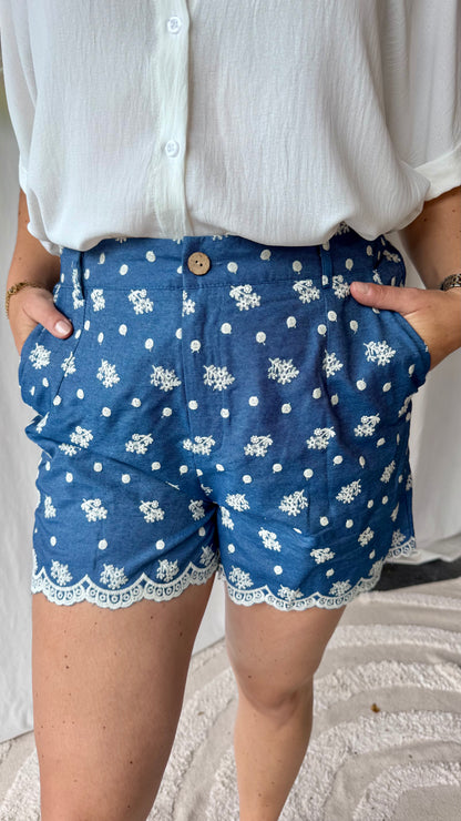 Breezy bloom short