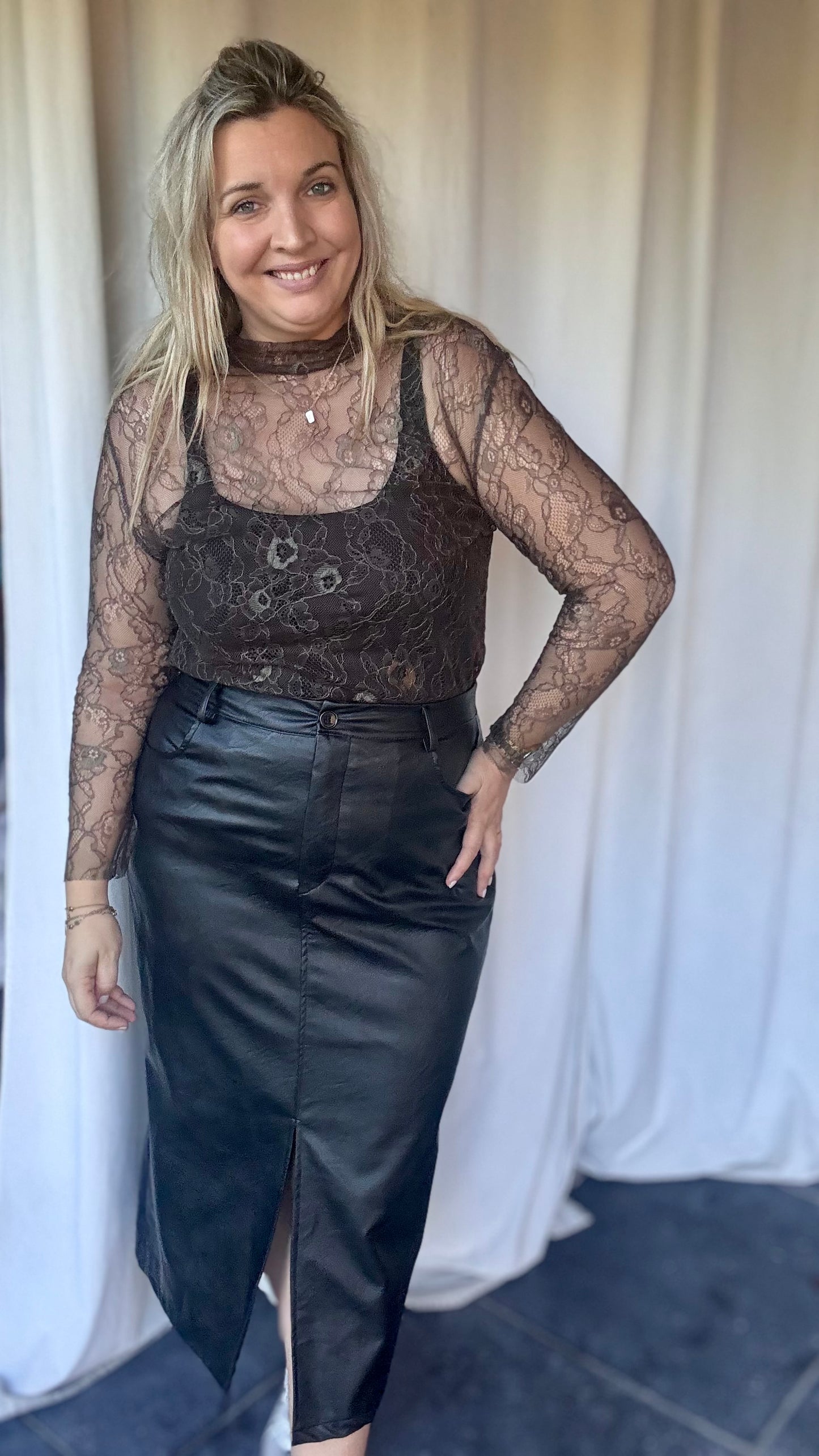 Curvy leather rok - Zwart