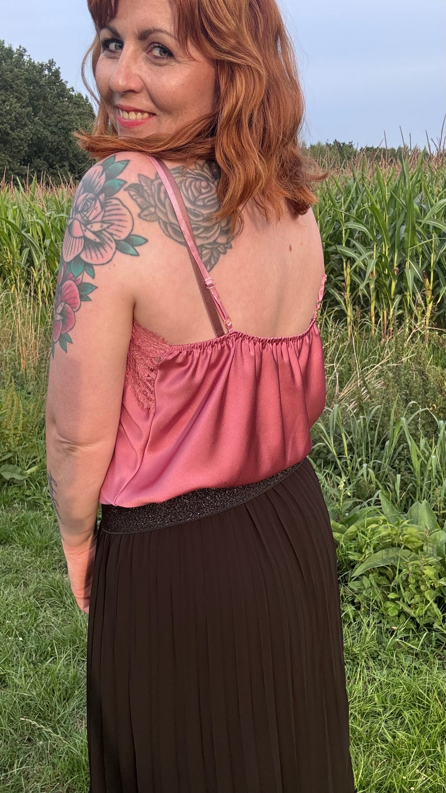 Elegant Edge Top - plum