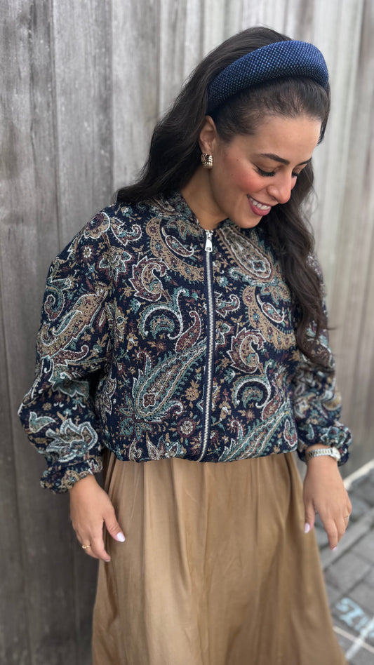 Paisley bomber